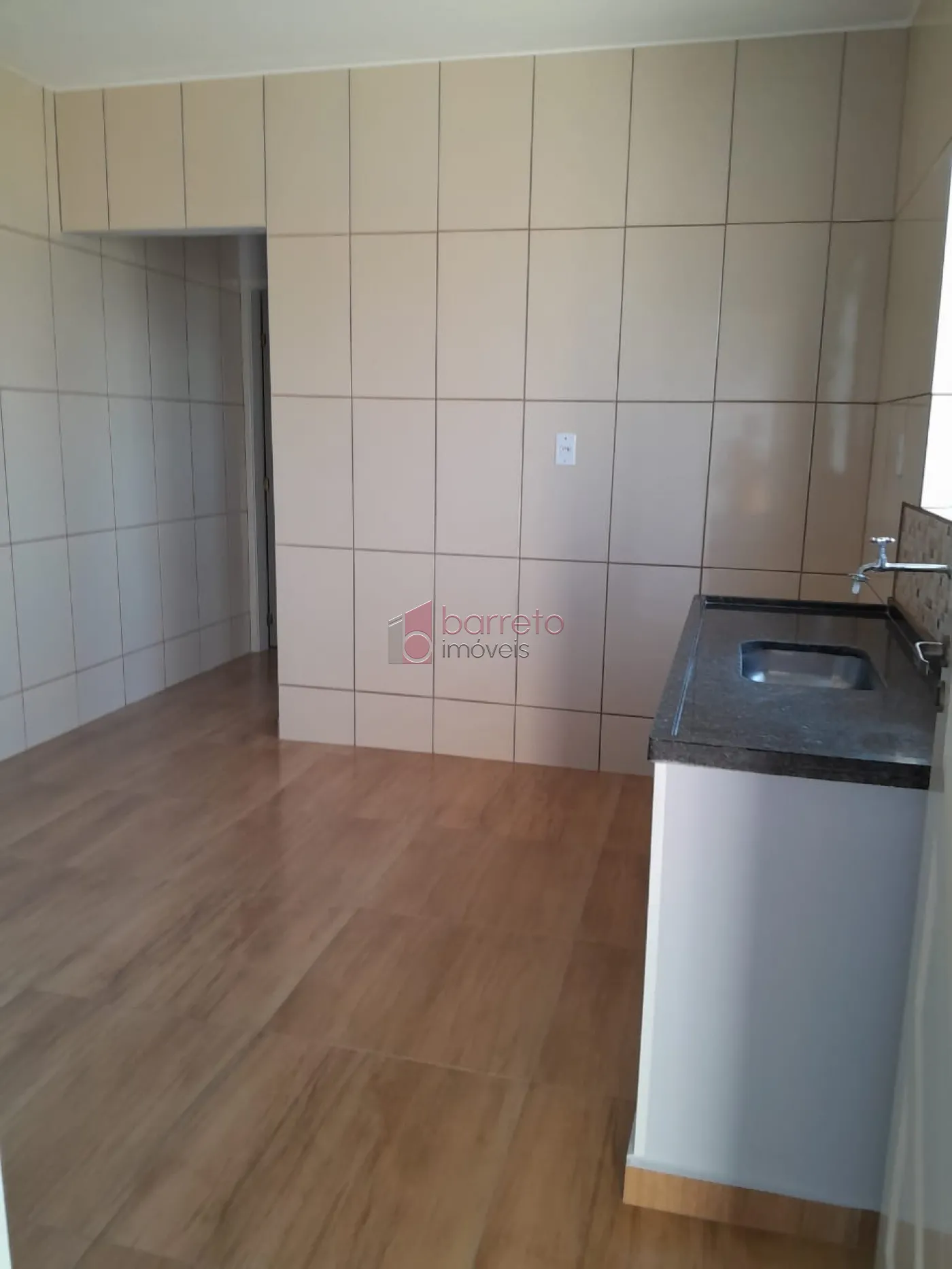 Alugar Casa / Padrão em Várzea Paulista R$ 1.350,00 - Foto 4