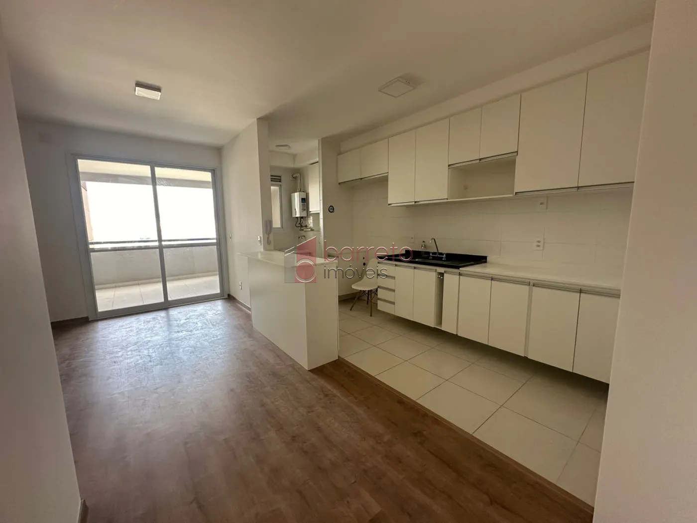 Alugar Apartamento / Padrão em Jundiaí R$ 4.400,00 - Foto 2