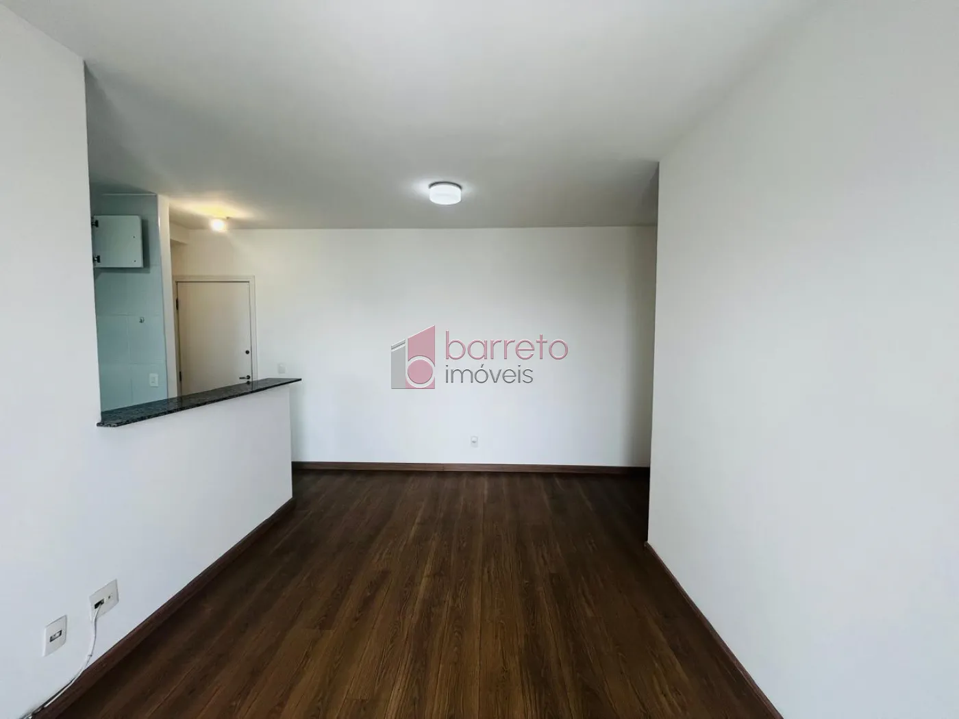 Alugar Apartamento / Padrão em Jundiaí R$ 3.200,00 - Foto 1