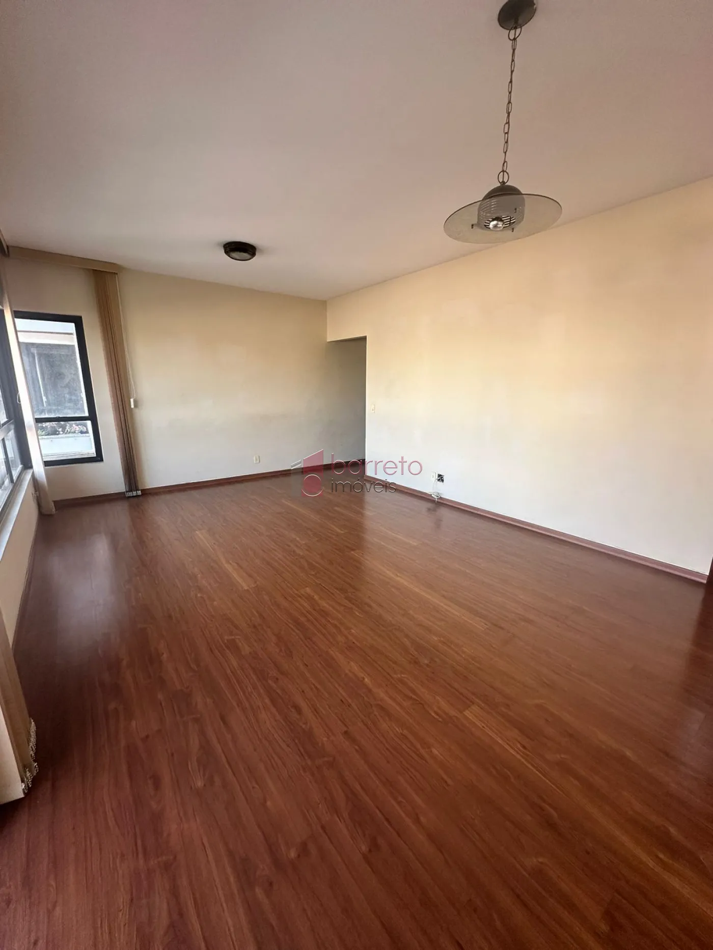 Alugar Apartamento / Padrão em Jundiaí R$ 3.015,00 - Foto 2