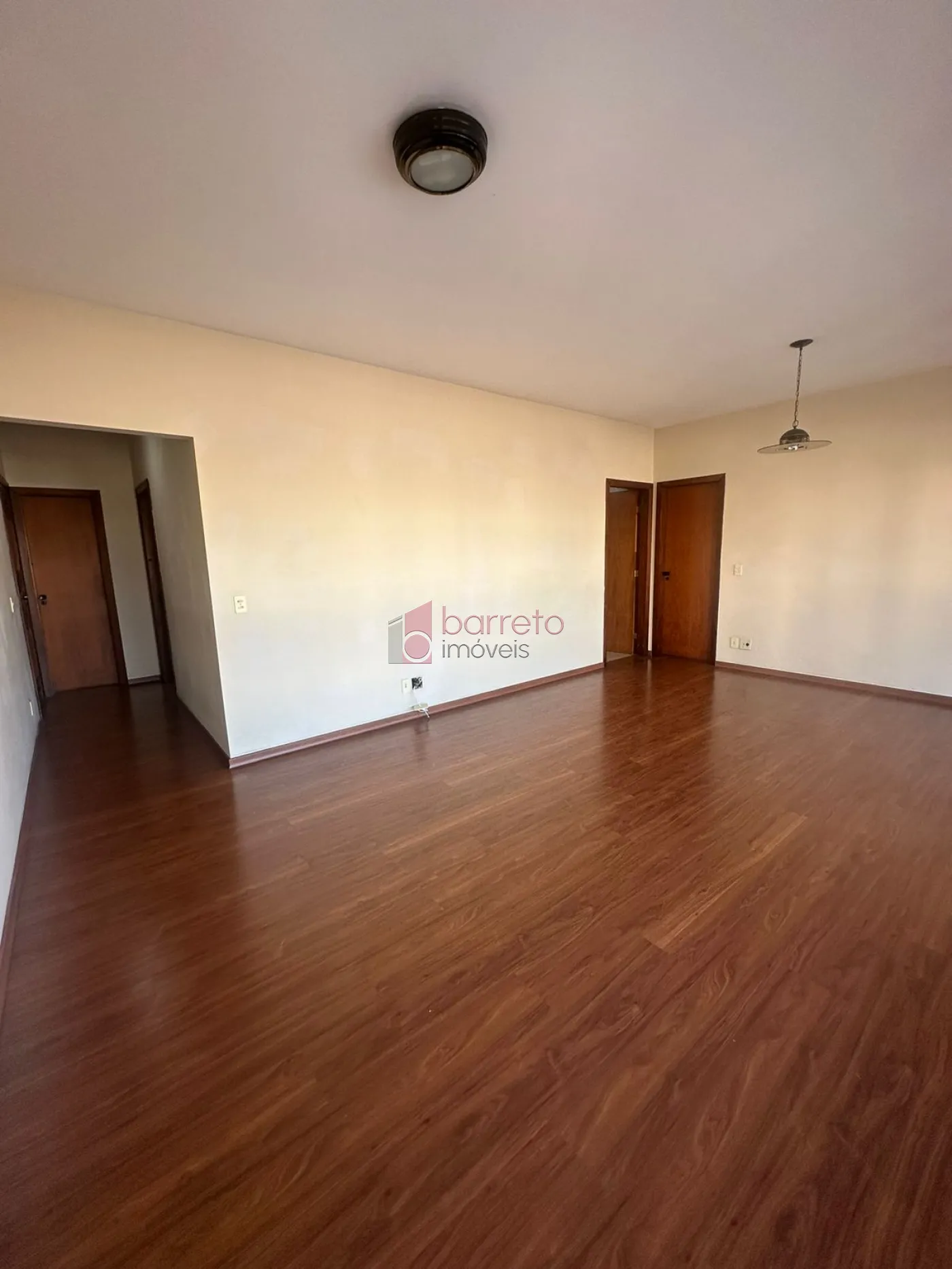 Alugar Apartamento / Padrão em Jundiaí R$ 3.015,00 - Foto 4