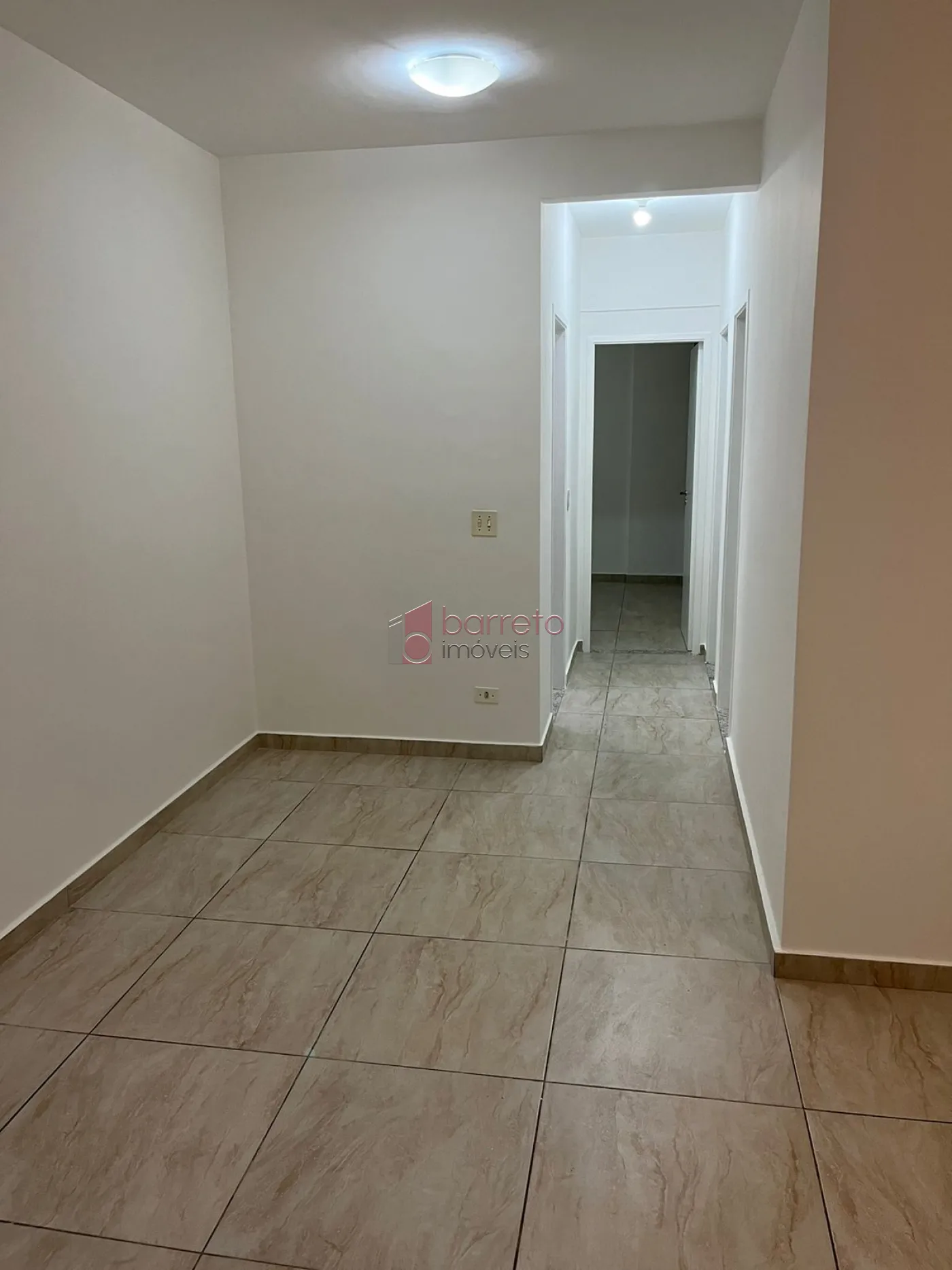 Alugar Apartamento / Padrão em Jundiaí R$ 700,00 - Foto 17