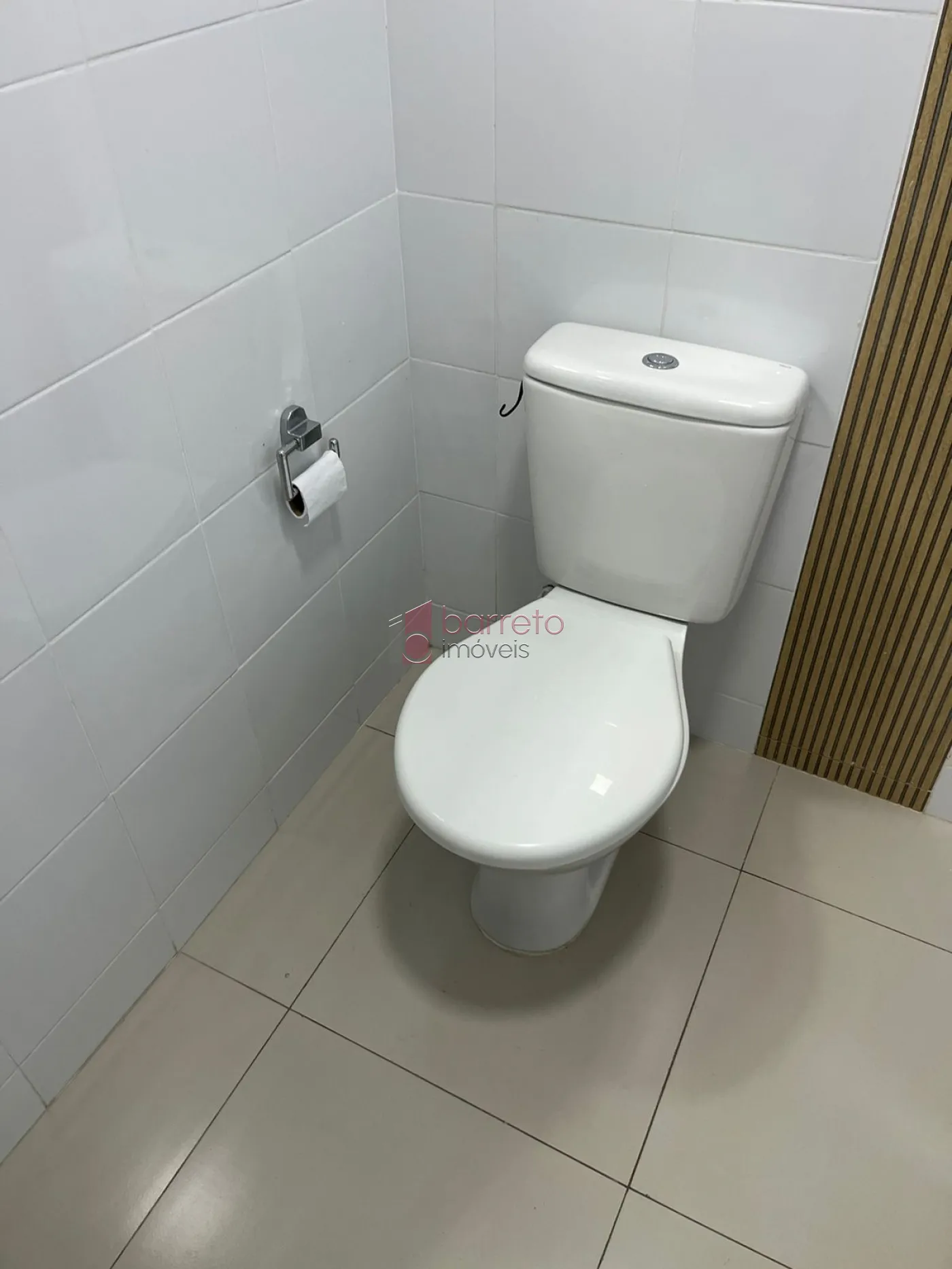 Alugar Comercial / Sala Comercial (sem cond.) em Jundiaí R$ 1.100,00 - Foto 5