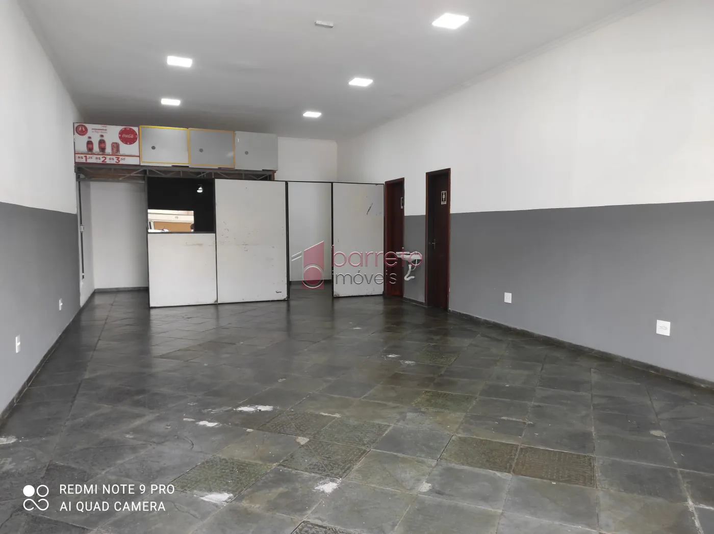 Alugar Comercial / Salão (sem cond.) em Várzea Paulista R$ 2.000,00 - Foto 1