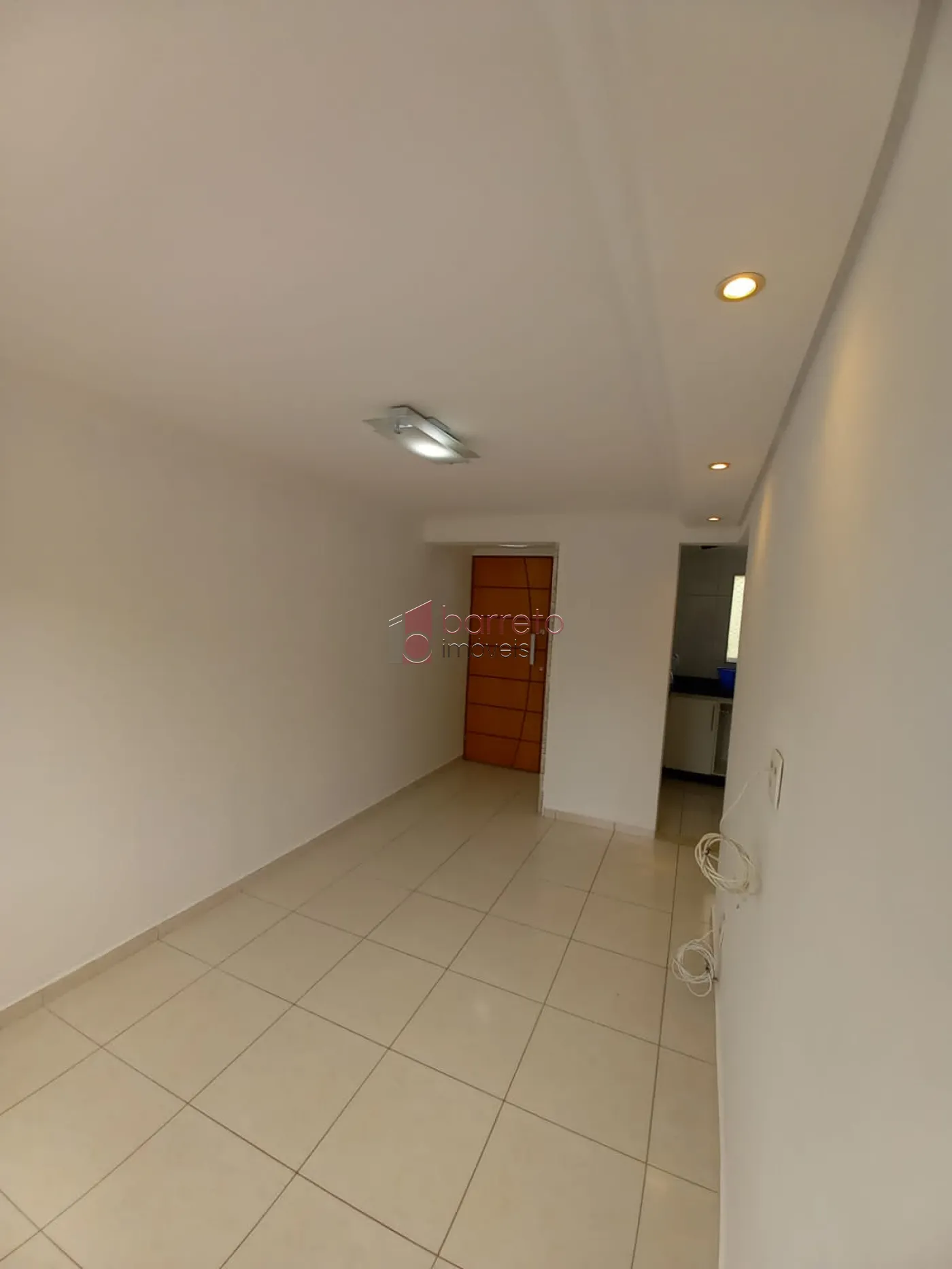 Alugar Apartamento / Padrão em Jundiaí R$ 1.350,00 - Foto 2