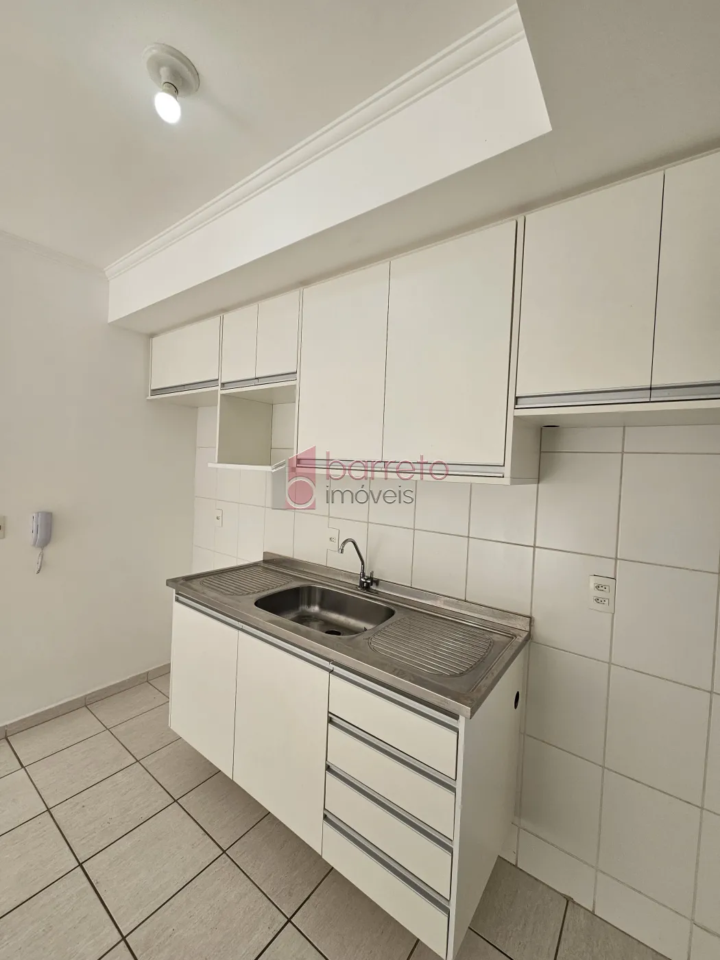 Alugar Apartamento / Padrão em Várzea Paulista R$ 2.000,00 - Foto 4