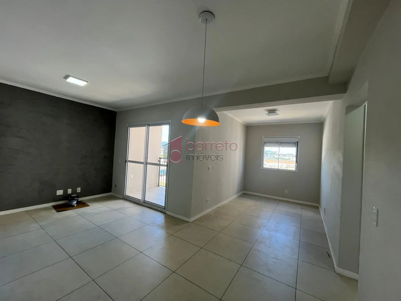 Alugar Apartamento / Padrão em Jundiaí R$ 2.900,00 - Foto 2