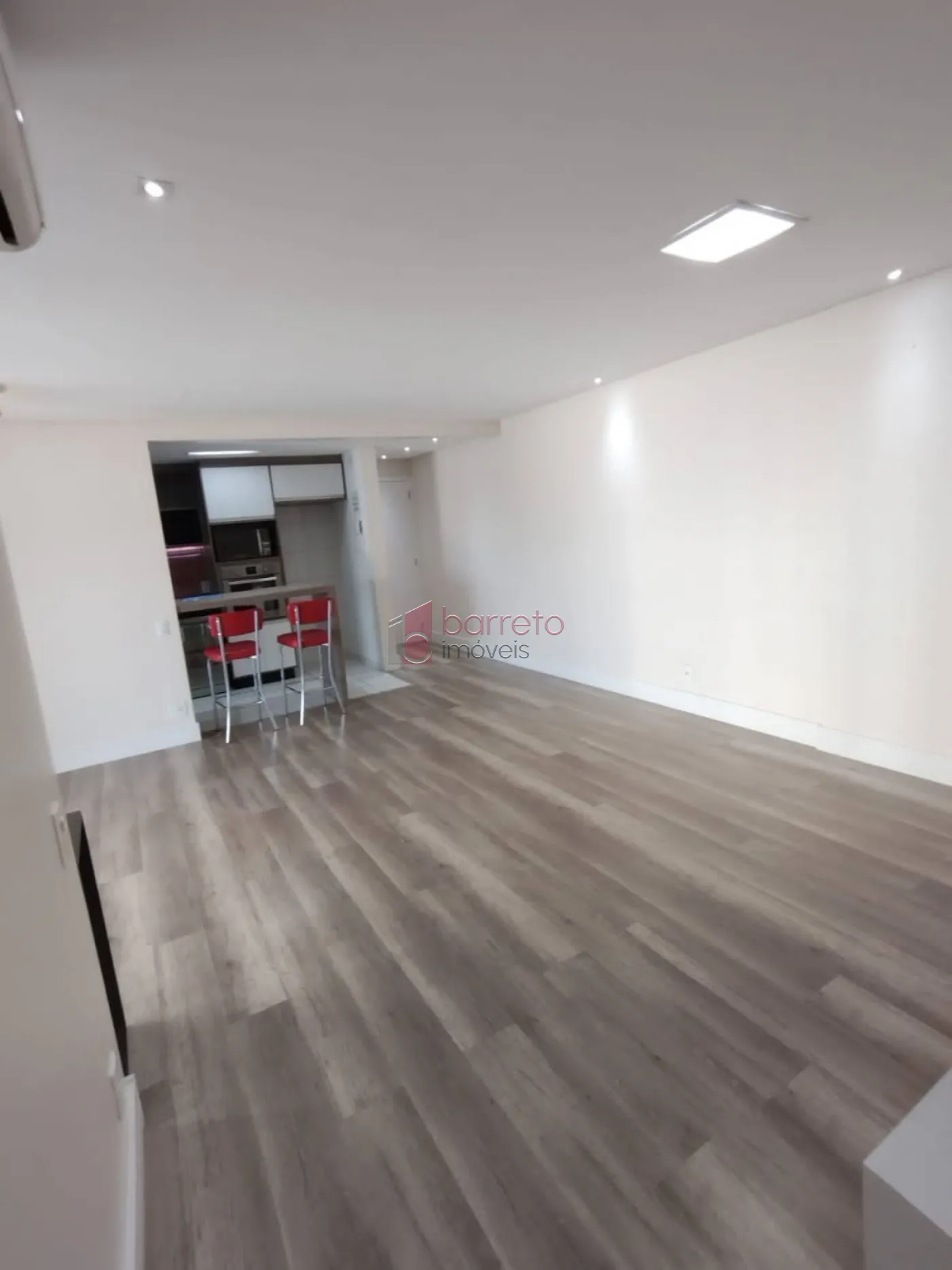 Comprar Apartamento / Padrão em Jundiaí R$ 830.000,00 - Foto 2