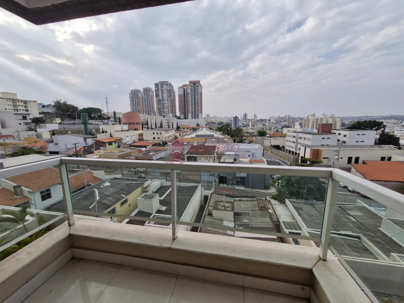 Alugar Apartamento / Padrão em Jundiaí R$ 2.700,00 - Foto 3