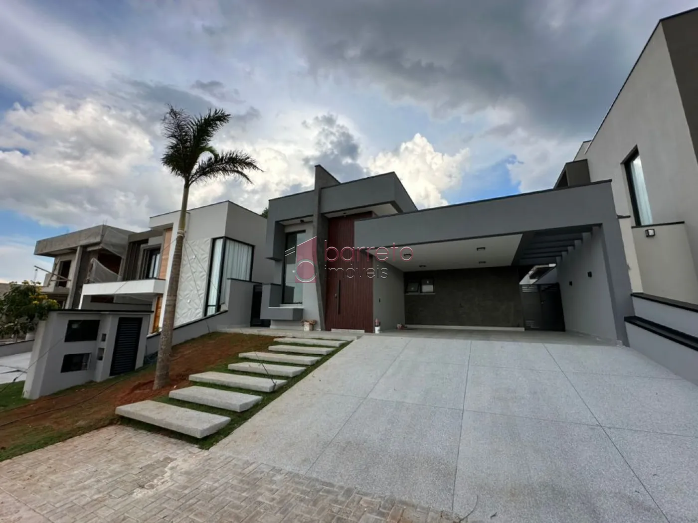 Comprar Casa / Alto Padrão em Itupeva R$ 1.490.000,00 - Foto 1