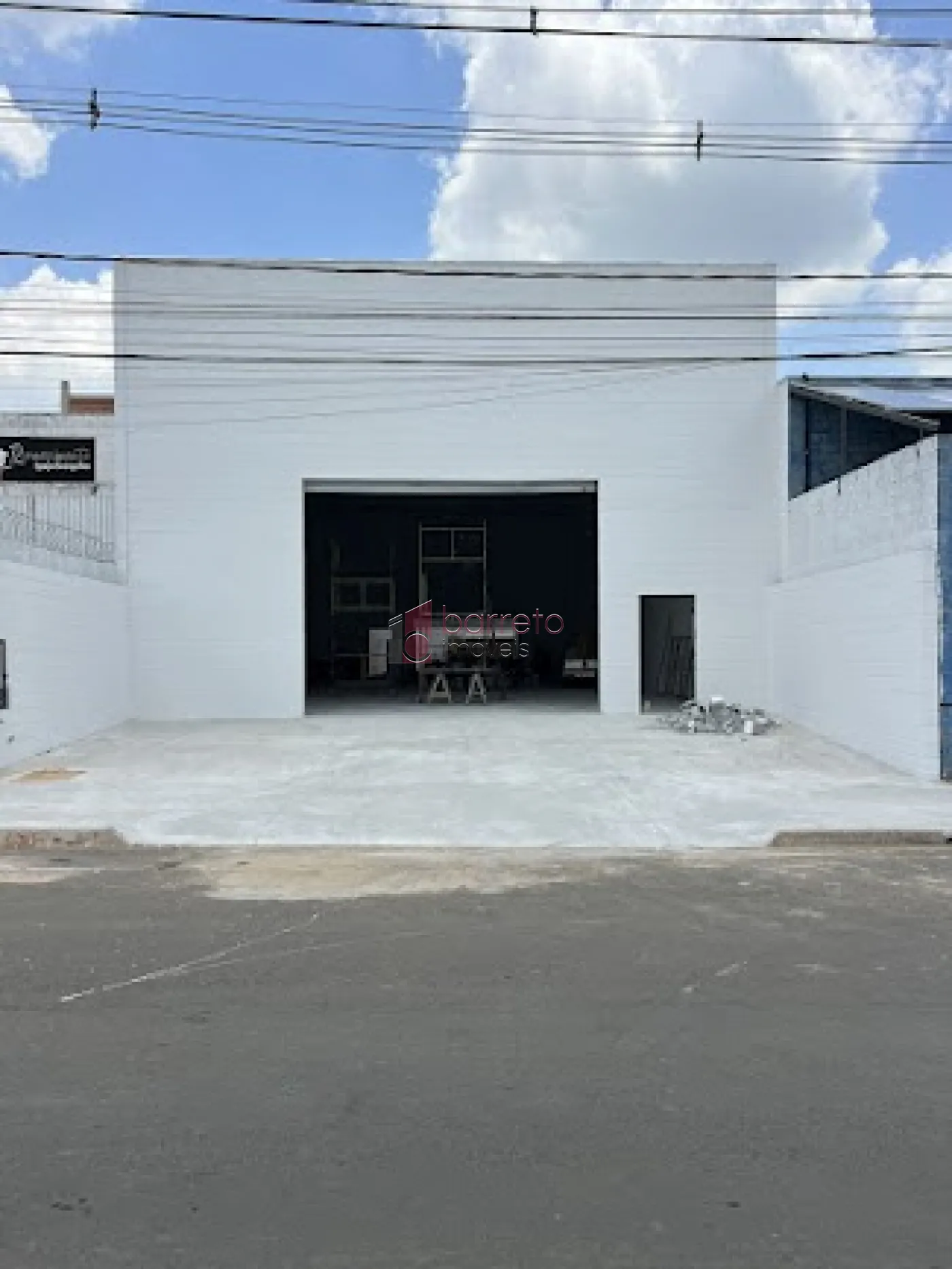 Comprar Comercial / Galpão em Jundiaí R$ 1.990.000,00 - Foto 2