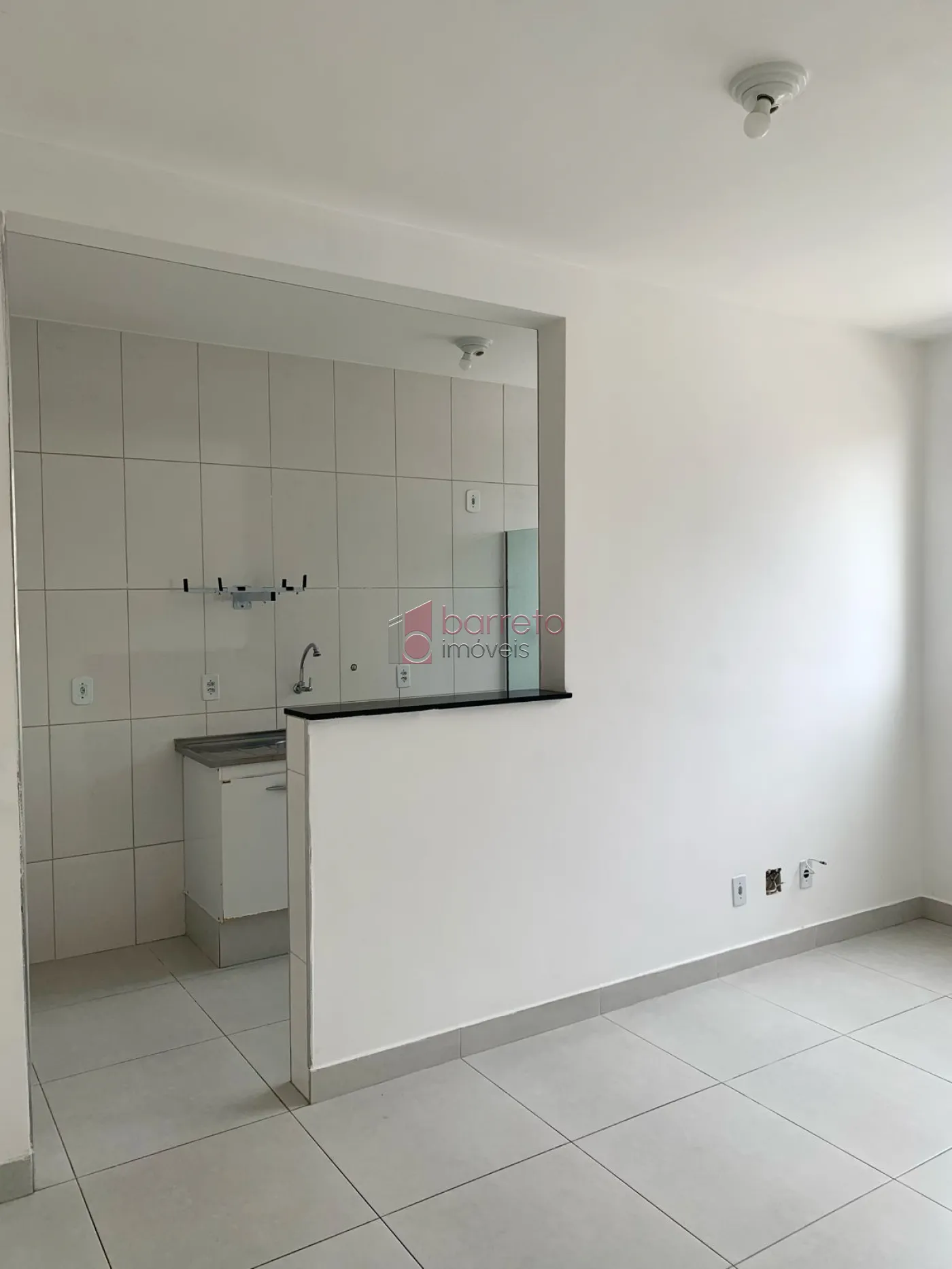 Comprar Apartamento / Padrão em Jundiaí R$ 260.000,00 - Foto 1