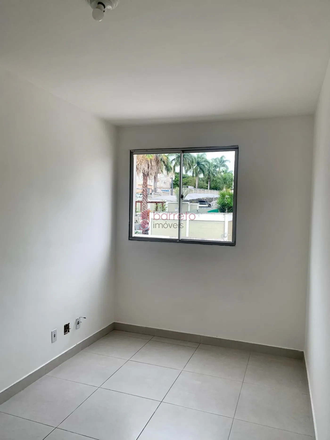 Comprar Apartamento / Padrão em Jundiaí R$ 260.000,00 - Foto 2