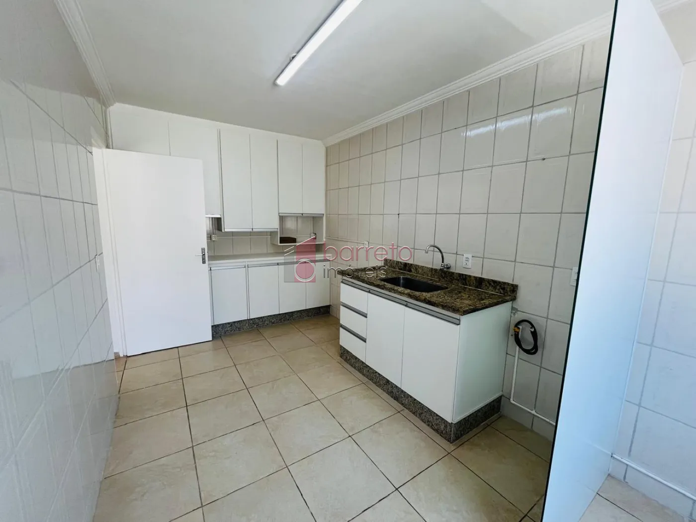 Alugar Apartamento / Padrão em Jundiaí R$ 1.600,00 - Foto 3