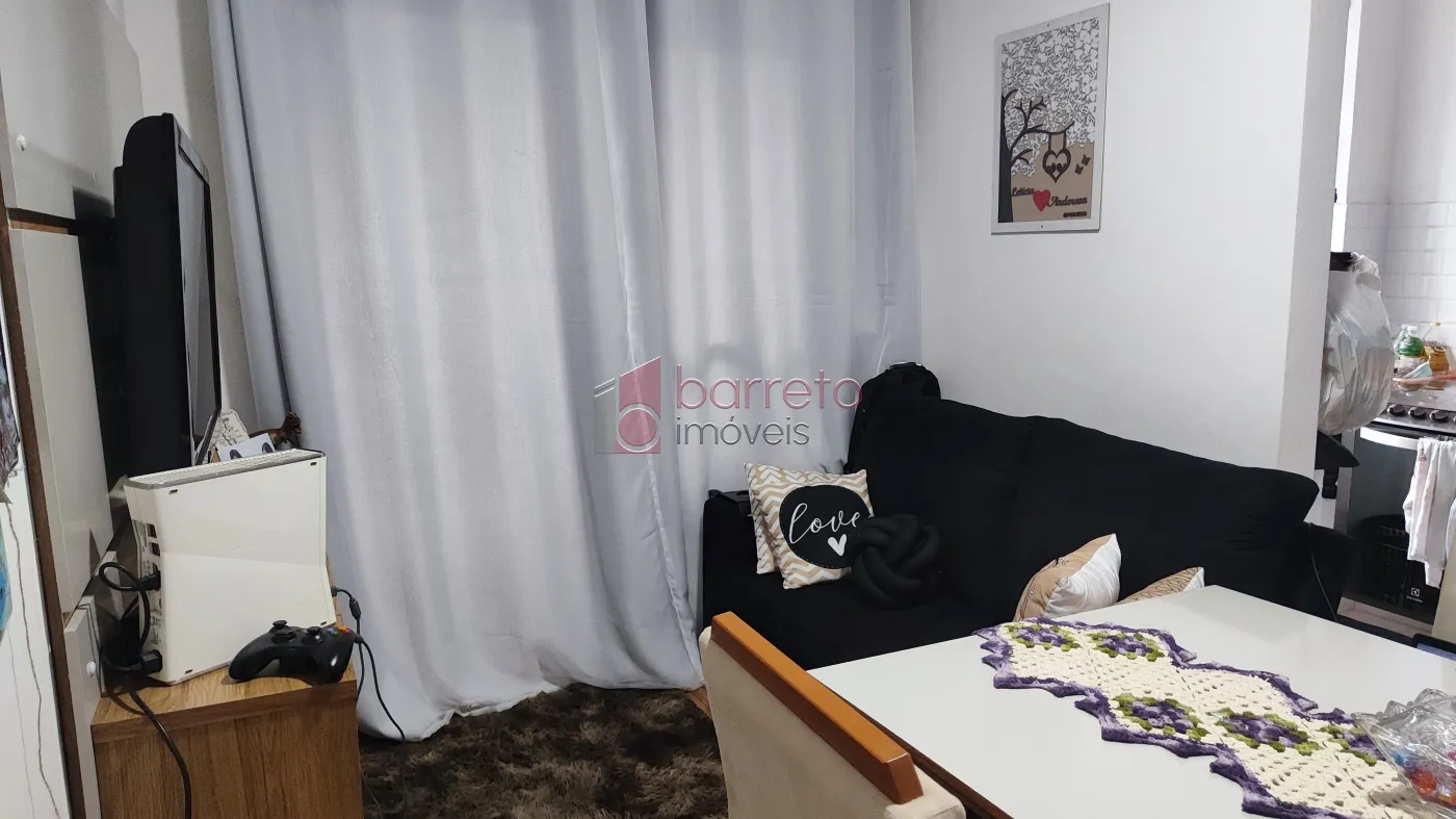 Comprar Apartamento / Padrão em Jundiaí R$ 335.000,00 - Foto 2