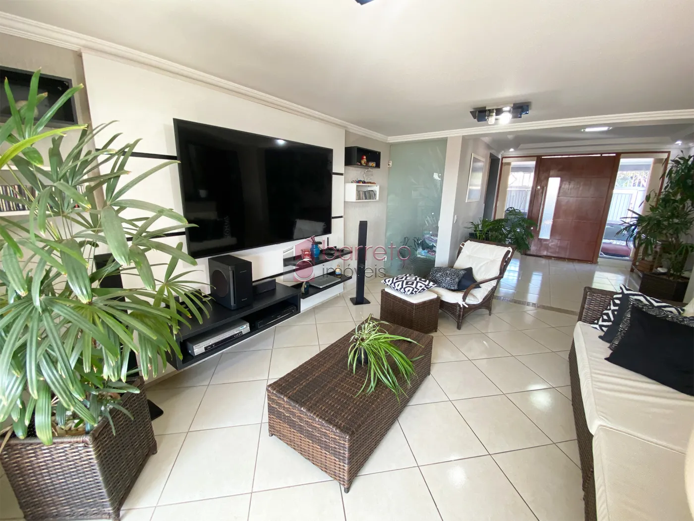 Comprar Casa / Sobrado em Jundiaí R$ 1.400.000,00 - Foto 4