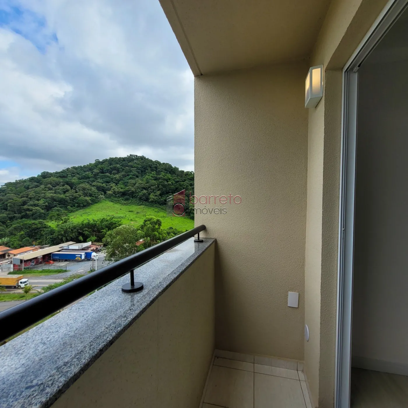 Alugar Apartamento / Padrão em Jundiaí R$ 2.000,00 - Foto 4