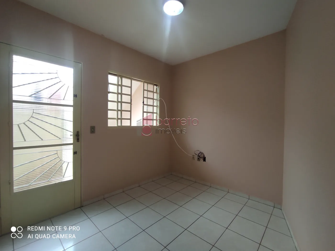 Alugar Casa / Compartilhada em Jundiaí R$ 1.100,00 - Foto 1