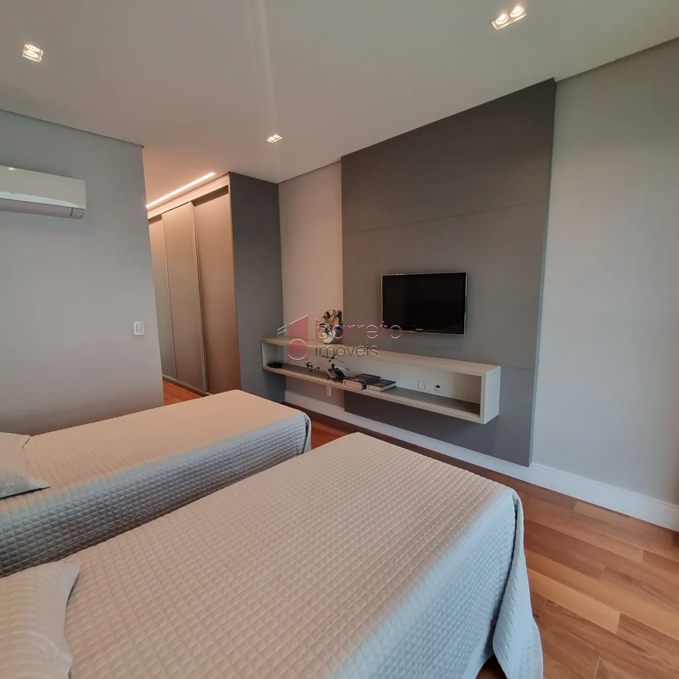 Comprar Casa / Alto Padrão em Jundiaí - Foto 5