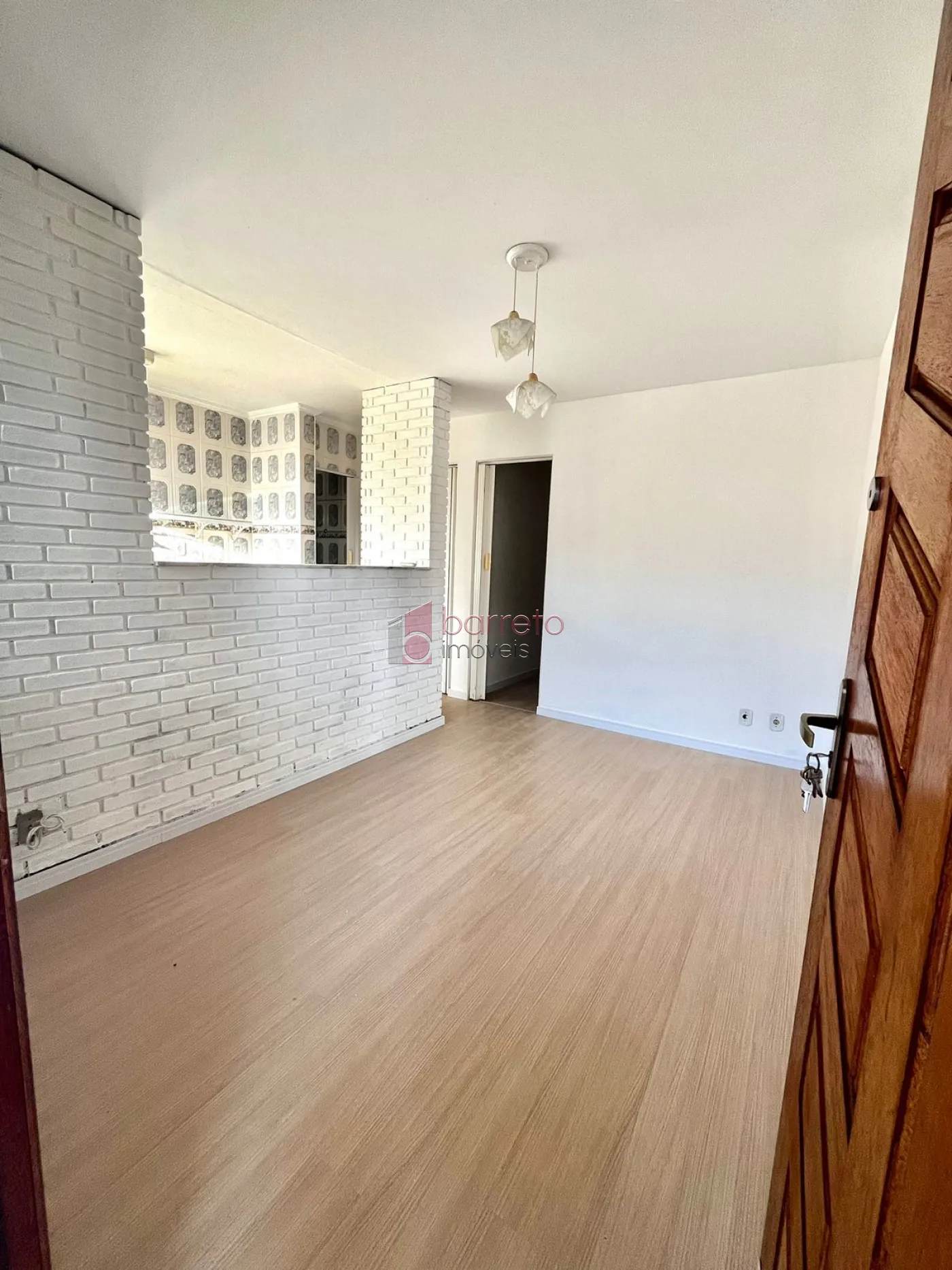 Comprar Apartamento / Padrão em Jundiaí R$ 189.990,00 - Foto 2