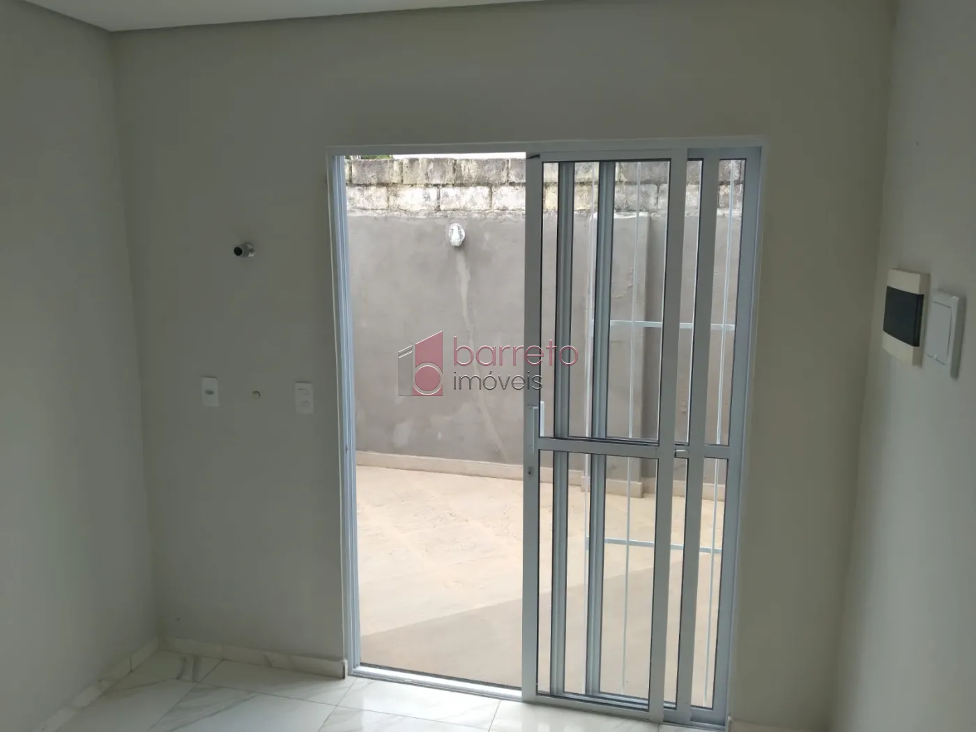 Alugar Comercial / Sala Comercial (sem cond.) em Jundiaí R$ 1.500,00 - Foto 6