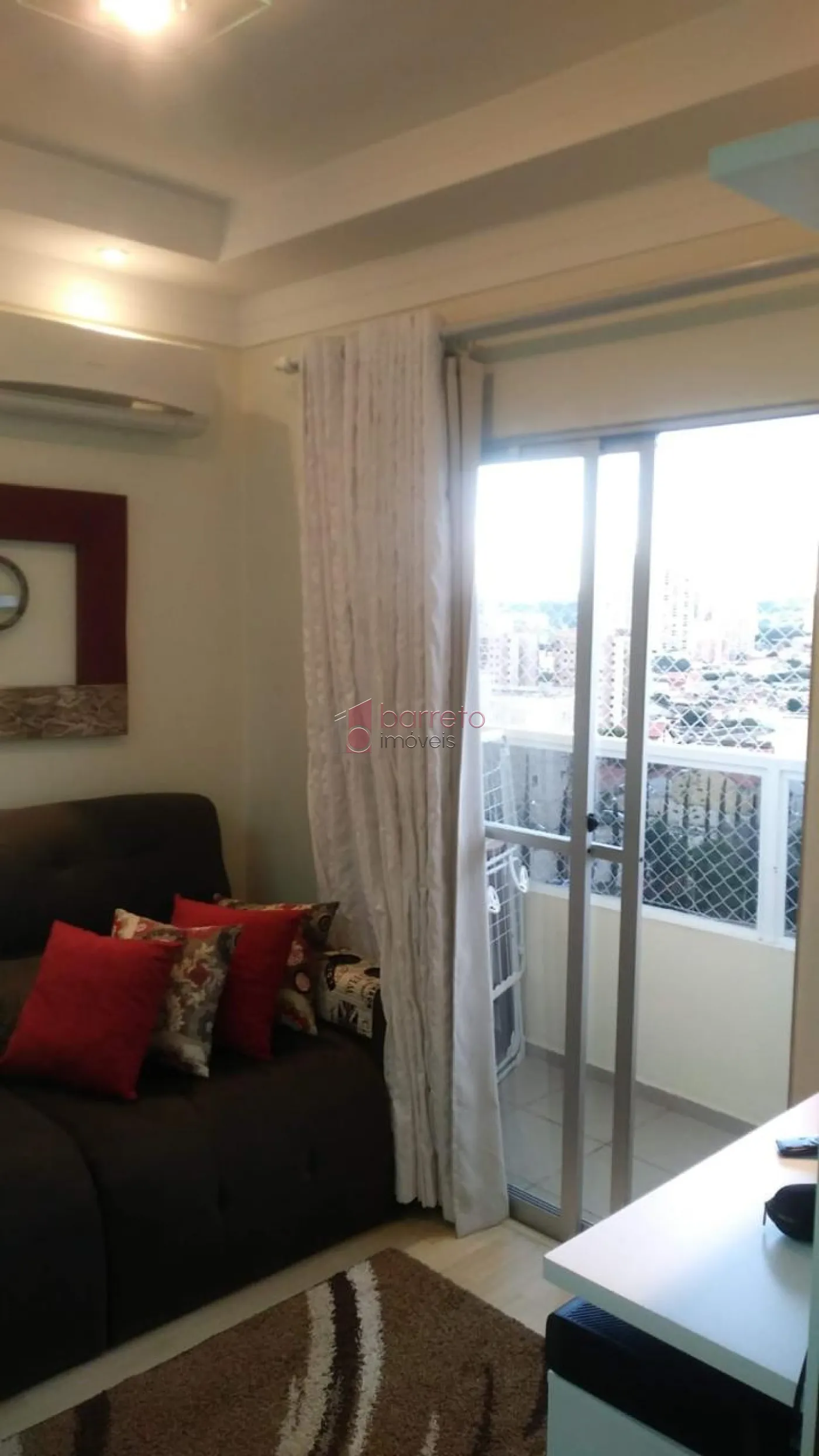 Comprar Apartamento / Padrão em Jundiaí R$ 370.000,00 - Foto 3