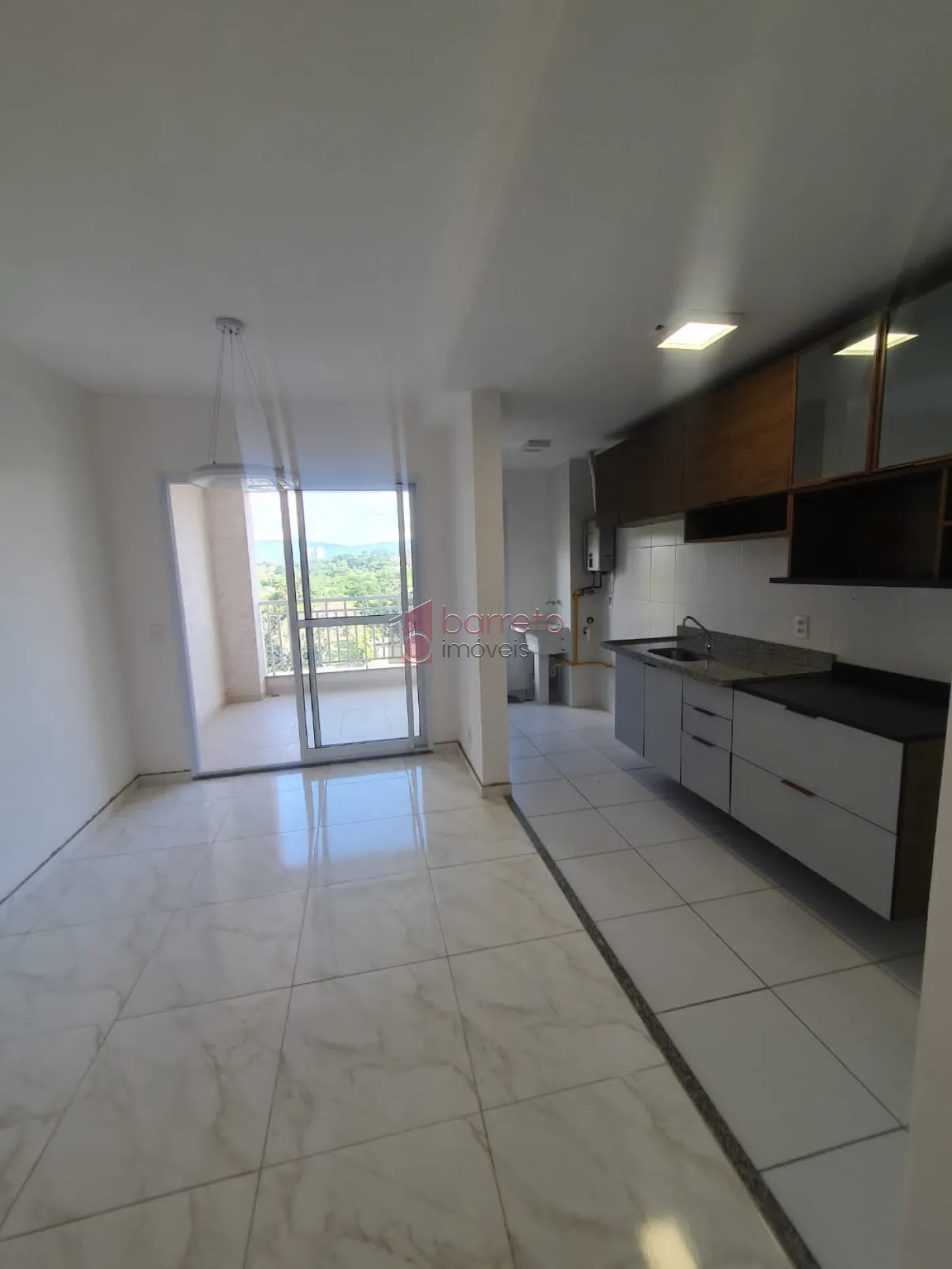 Comprar Apartamento / Padrão em Jundiaí R$ 550.000,00 - Foto 1