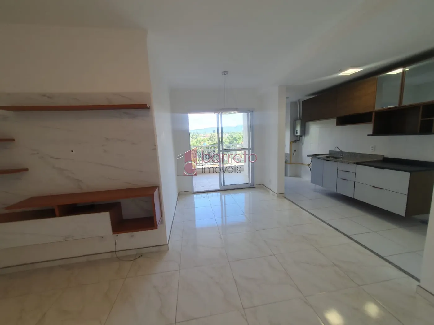 Comprar Apartamento / Padrão em Jundiaí R$ 550.000,00 - Foto 2