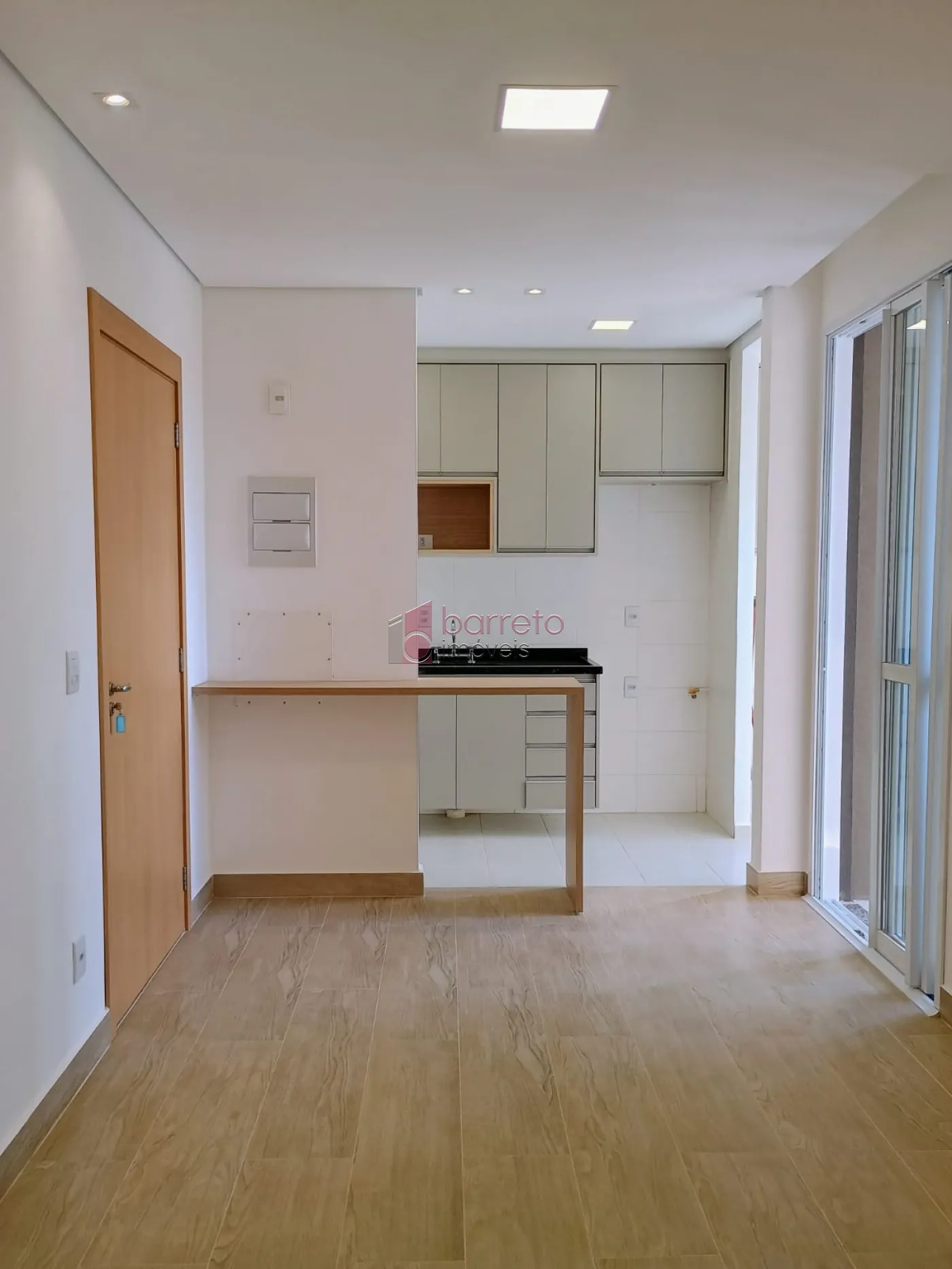 Alugar Apartamento / Padrão em Jundiaí R$ 2.600,00 - Foto 1