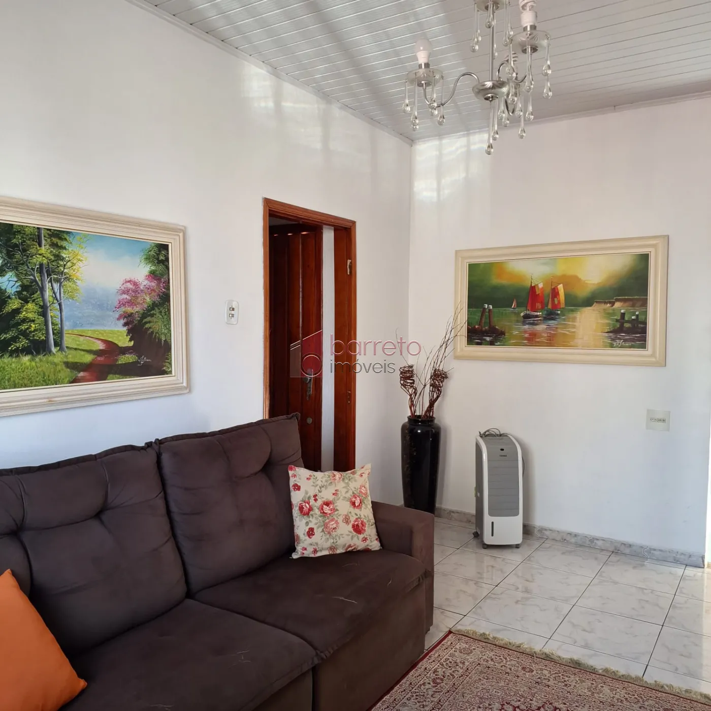 Comprar Casa / Padrão em Jundiaí R$ 600.000,00 - Foto 1