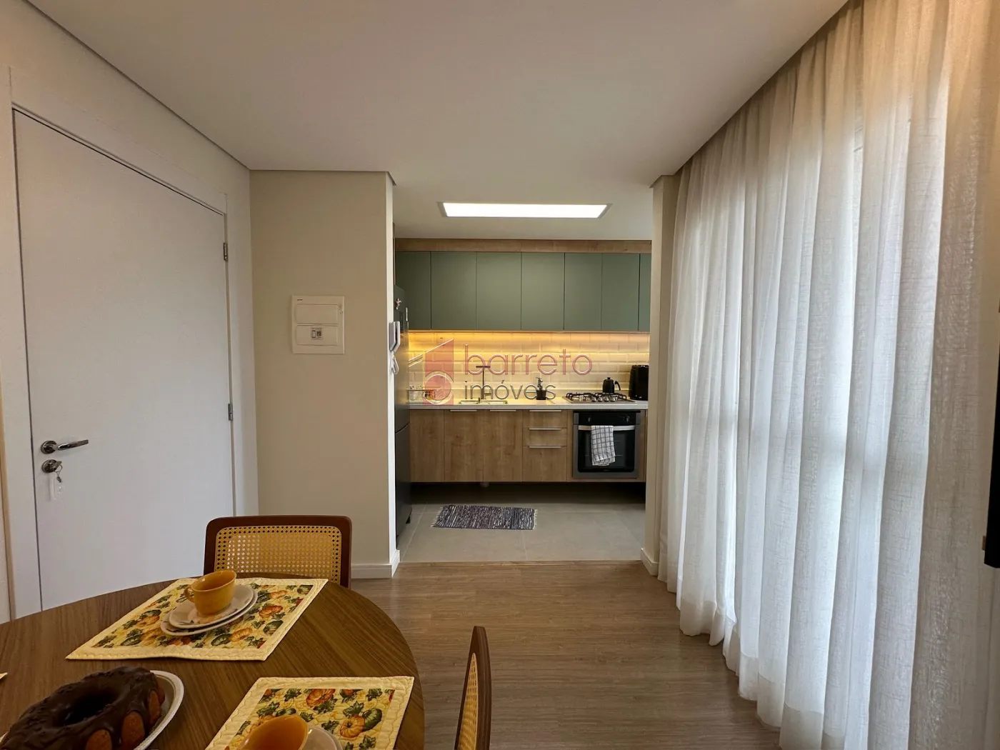 Comprar Apartamento / Padrão em Jundiaí R$ 430.000,00 - Foto 3