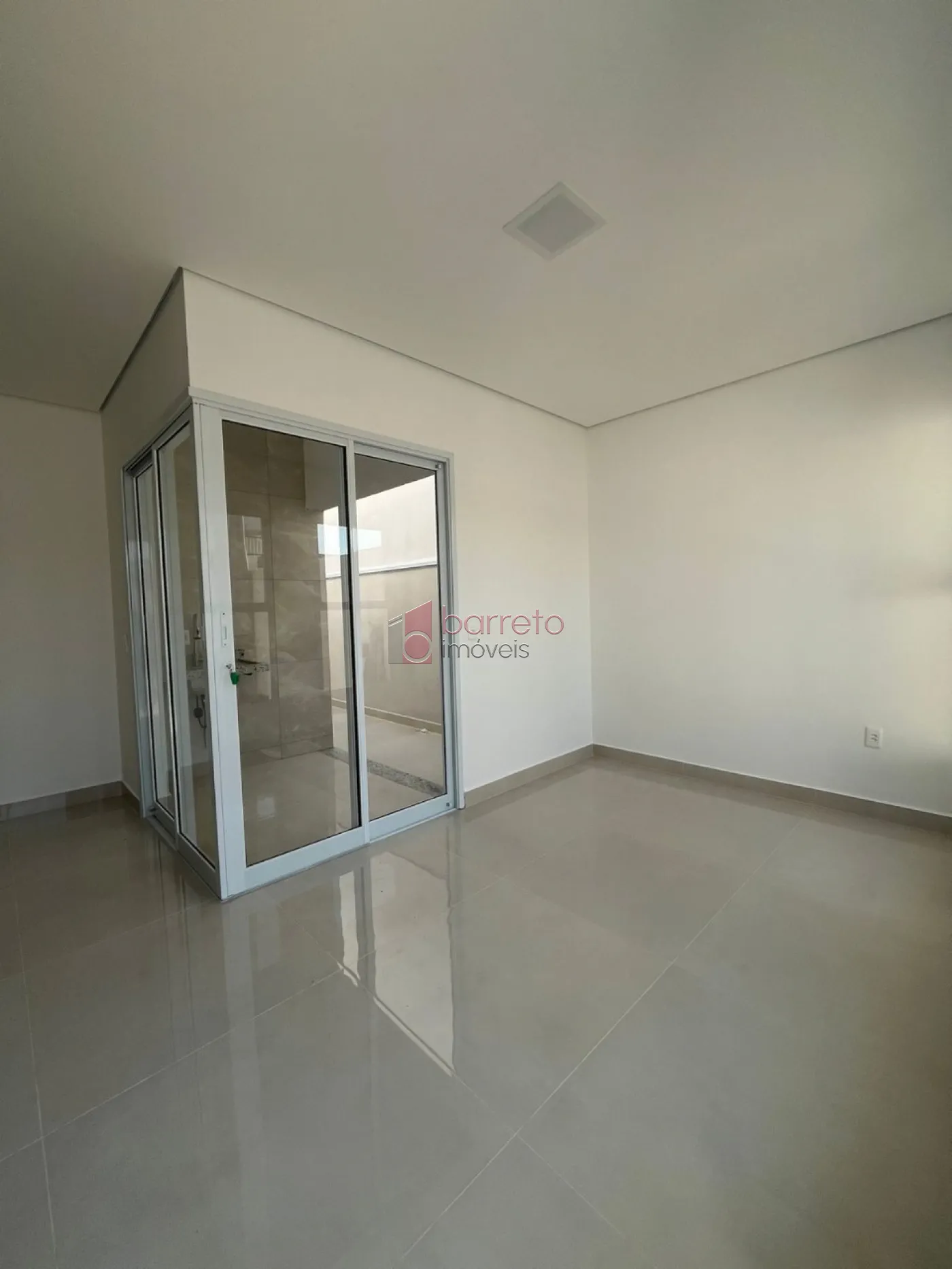 Comprar Casa / Padrão em Jundiaí R$ 735.000,00 - Foto 3