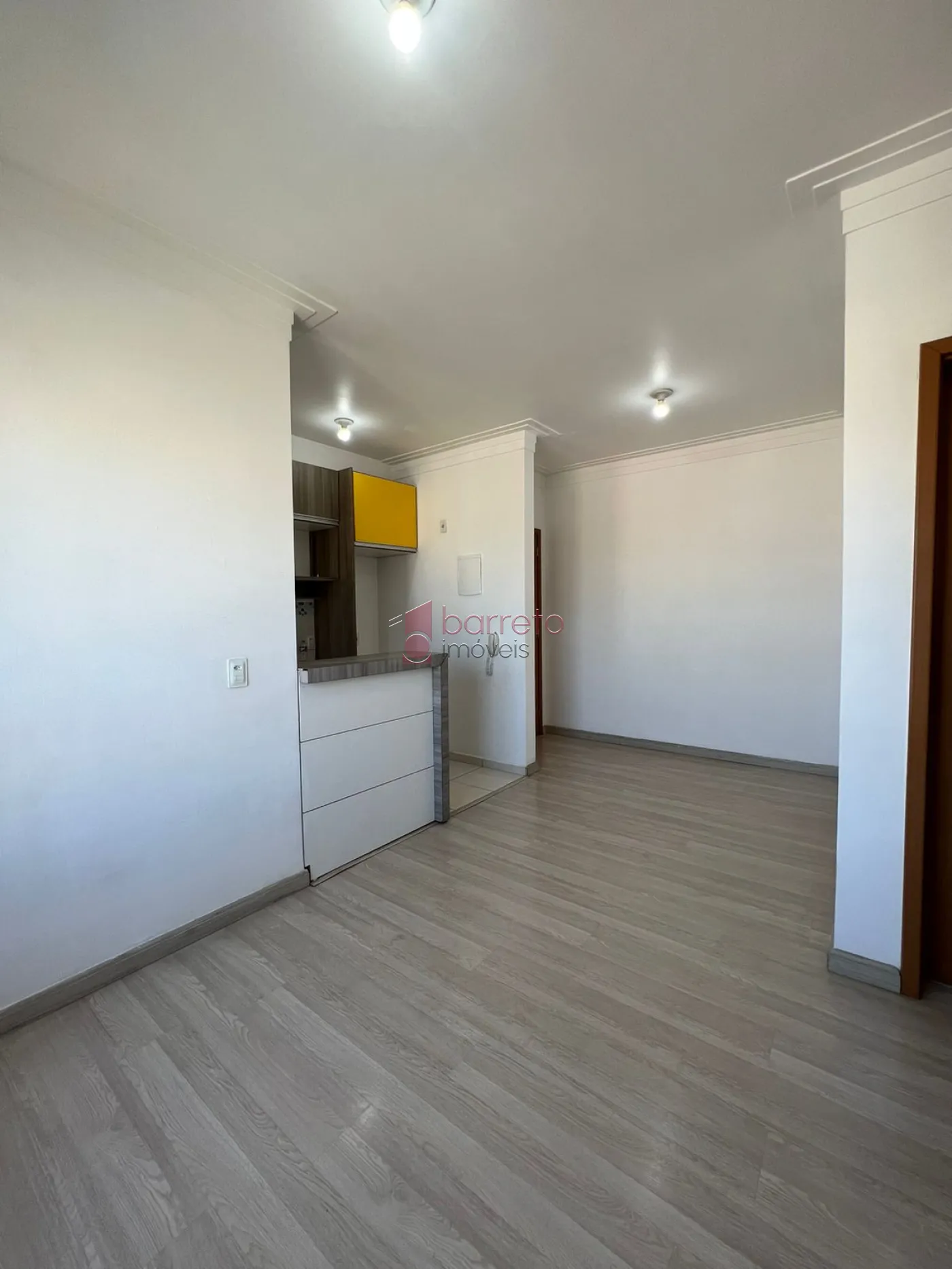 Alugar Apartamento / Padrão em Jundiaí R$ 1.600,00 - Foto 4