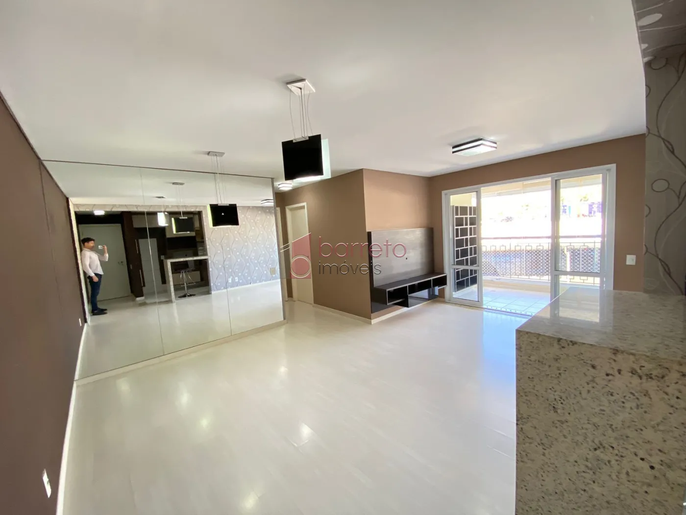 Comprar Apartamento / Padrão em Jundiaí R$ 650.000,00 - Foto 1