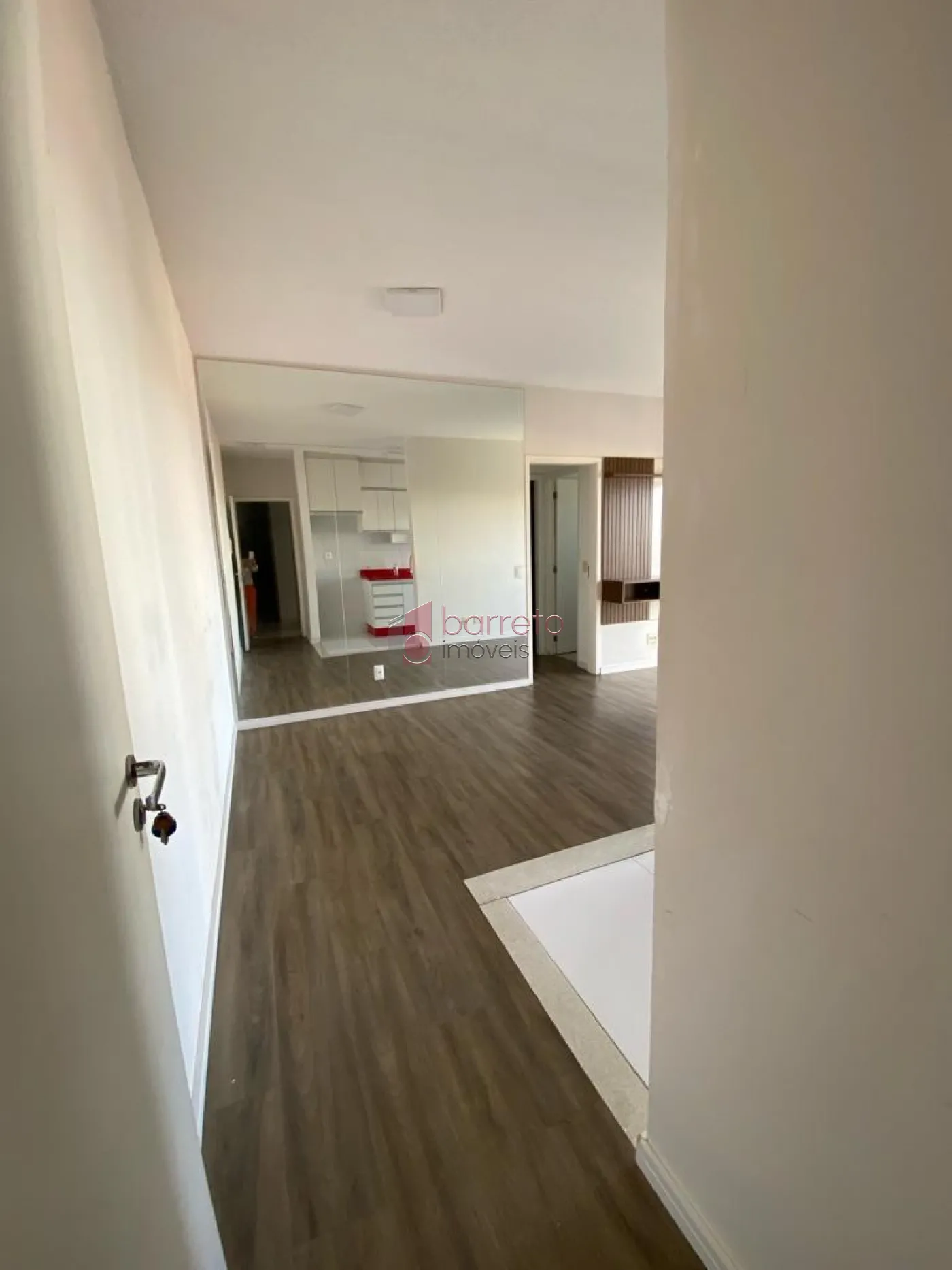 Comprar Apartamento / Padrão em Jundiaí R$ 420.000,00 - Foto 2