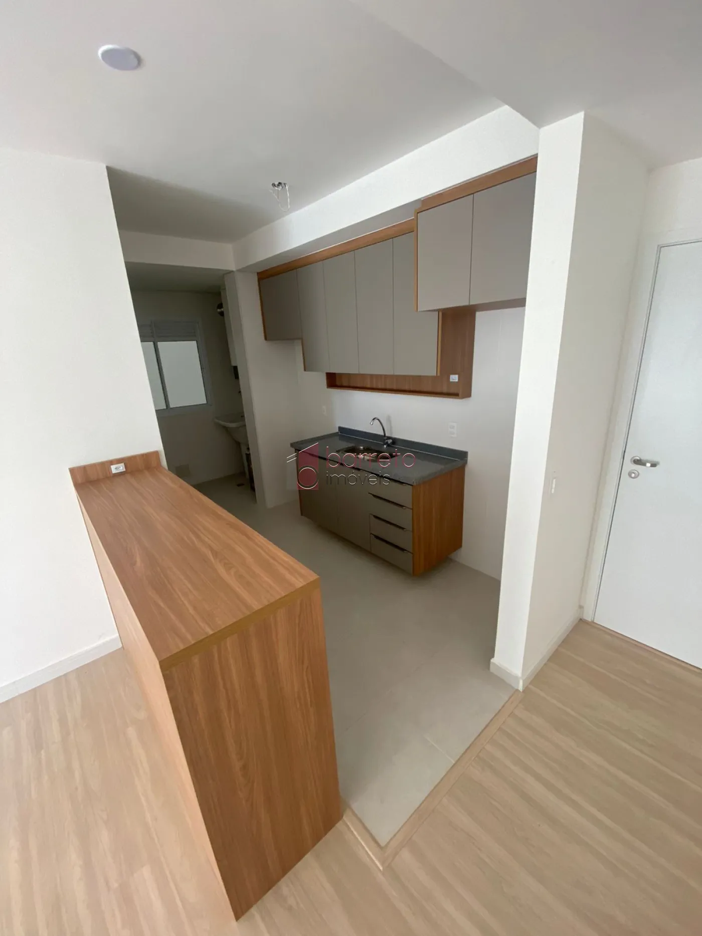 Comprar Apartamento / Padrão em Jundiaí R$ 562.000,00 - Foto 2