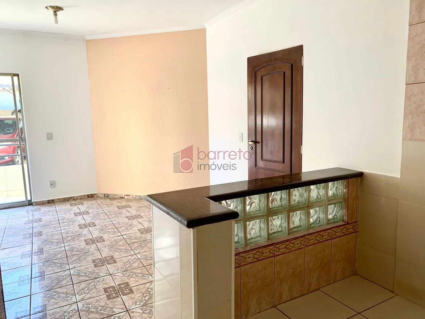 Comprar Apartamento / Padrão em Jundiaí R$ 299.000,00 - Foto 3