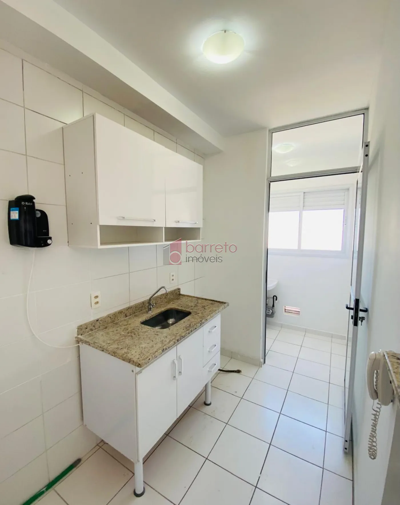 Comprar Apartamento / Padrão em Jundiaí R$ 380.000,00 - Foto 3