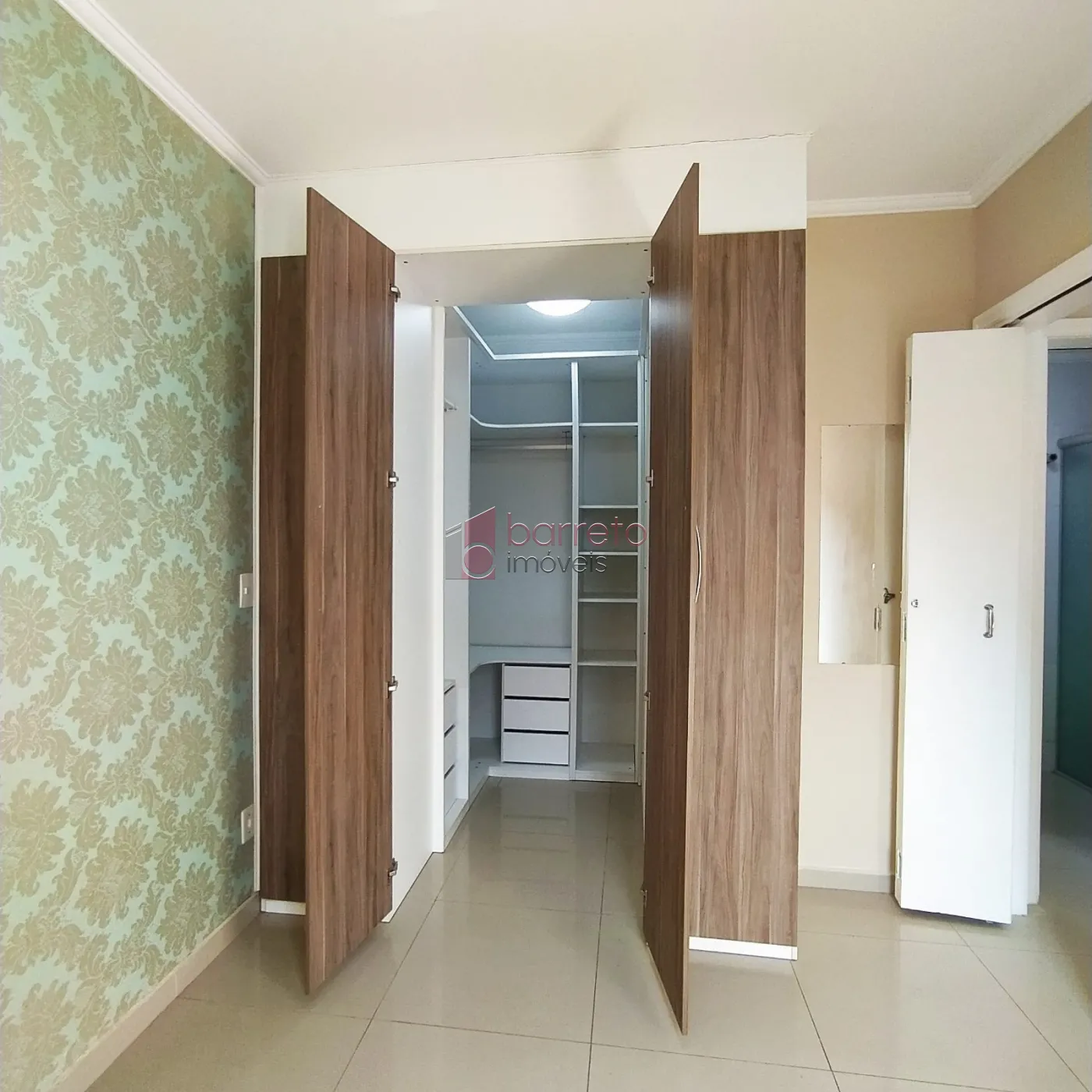 Comprar Apartamento / Padrão em Jundiaí R$ 385.000,00 - Foto 6