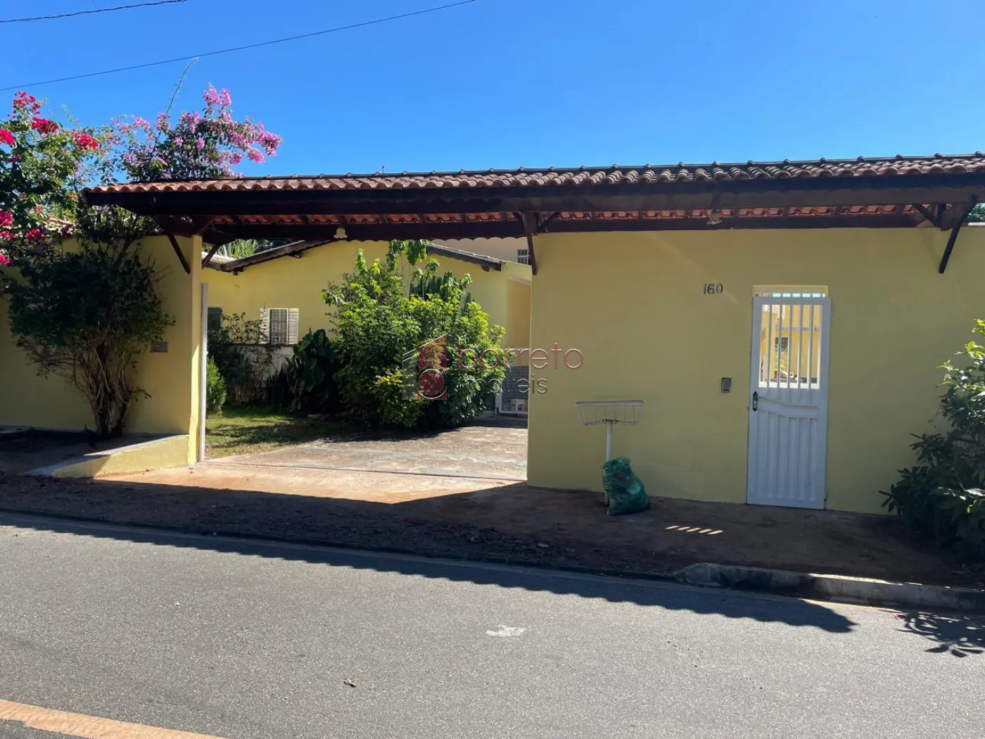 Comprar Chácara / Residencial em Louveira R$ 1.400.000,00 - Foto 1