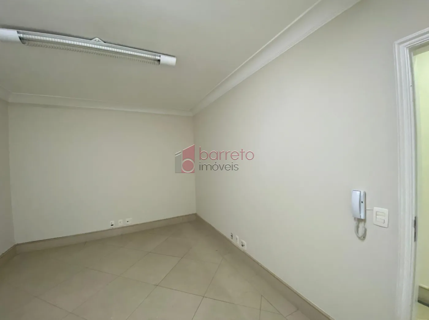 Alugar Comercial / Salão (sem cond.) em Jundiaí R$ 5.800,00 - Foto 2