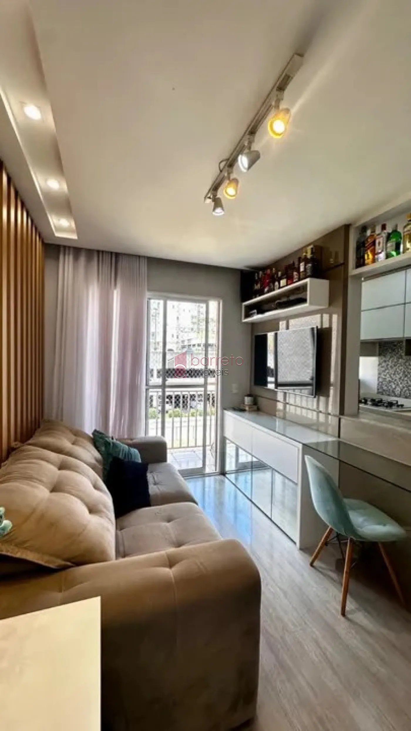 Comprar Apartamento / Padrão em Jundiaí R$ 405.000,00 - Foto 1