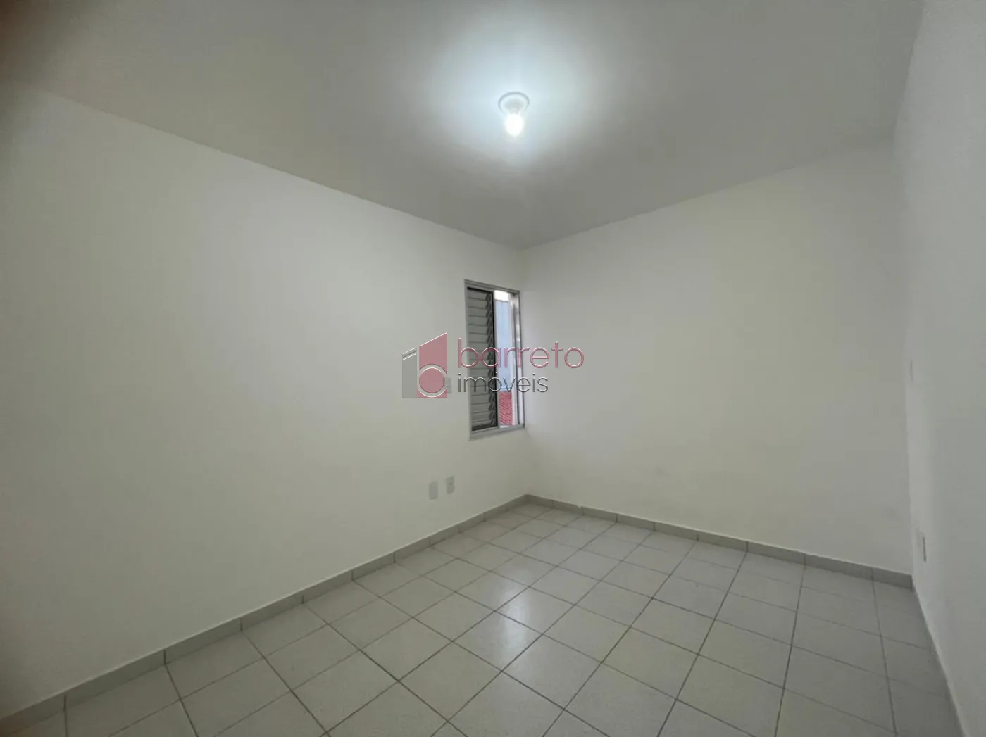 Comprar Apartamento / Padrão em Jundiaí R$ 300.000,00 - Foto 6