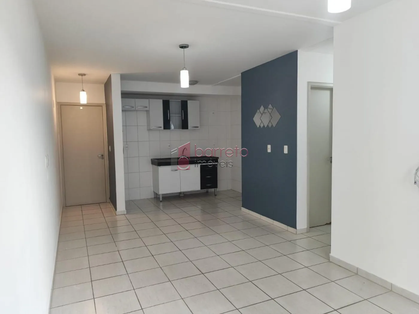 Comprar Apartamento / Padrão em Jundiaí R$ 325.000,00 - Foto 2