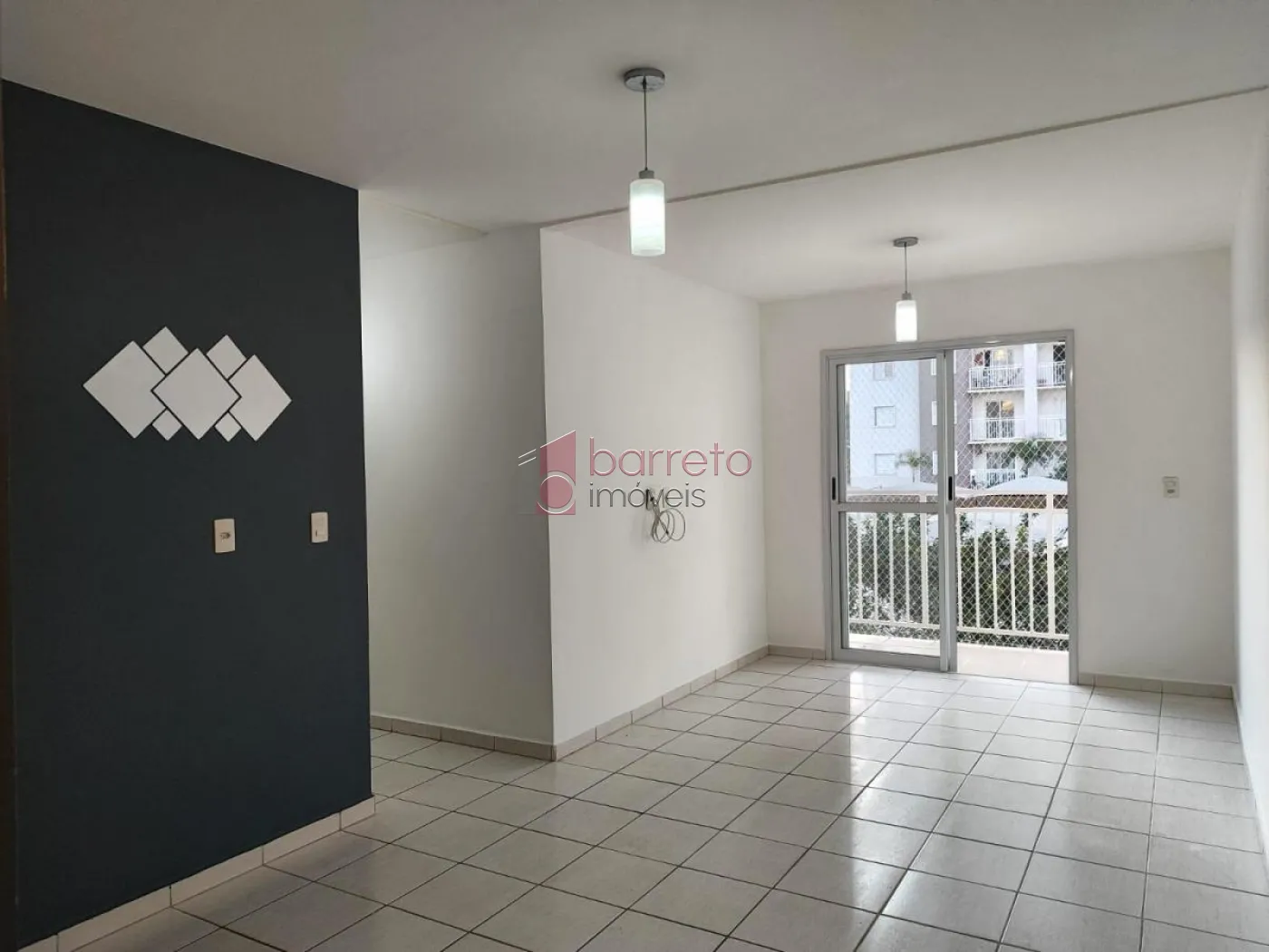 Comprar Apartamento / Padrão em Jundiaí R$ 325.000,00 - Foto 1