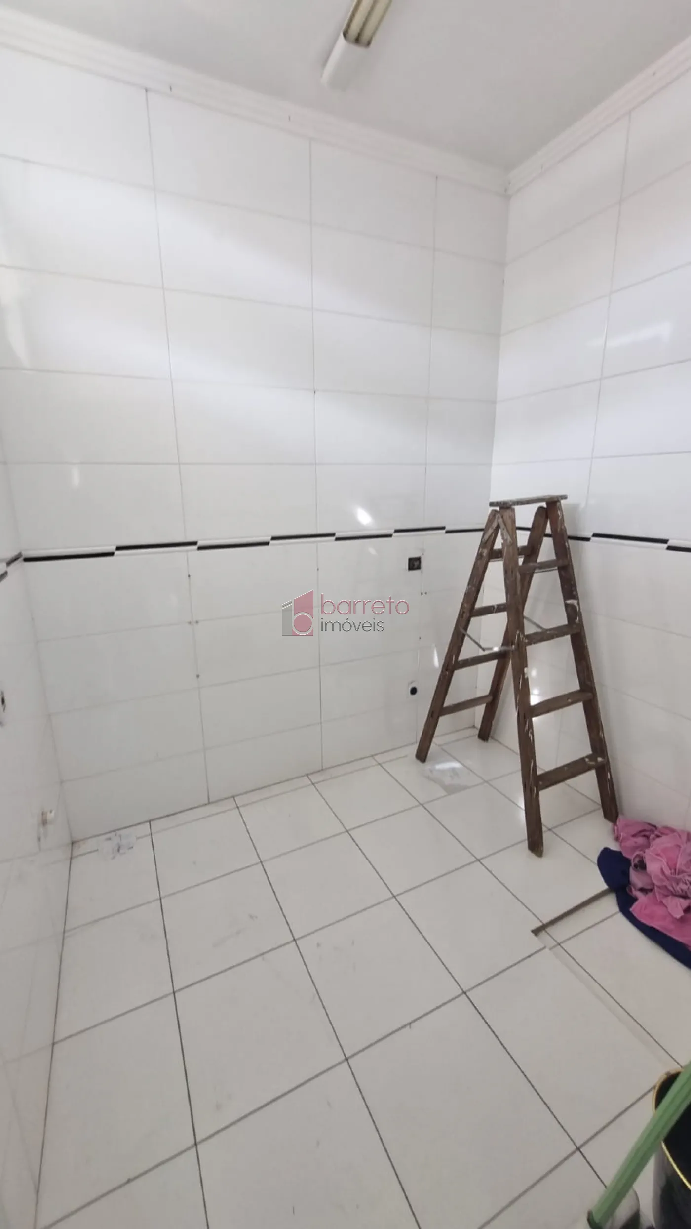 Alugar Comercial / Prédio em Jundiaí R$ 8.000,00 - Foto 5