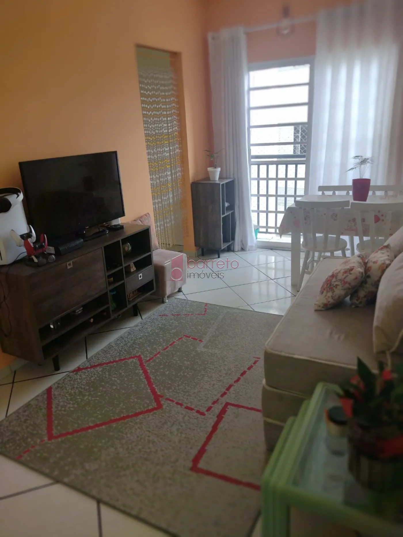 Comprar Apartamento / Padrão em Jundiaí R$ 255.000,00 - Foto 1