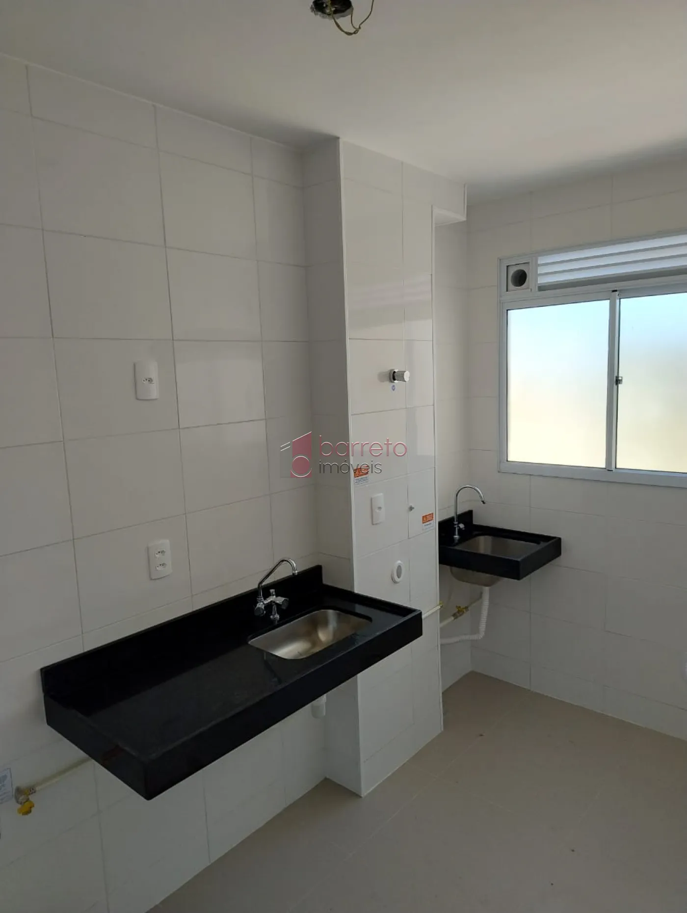 Comprar Apartamento / Padrão em Jundiaí R$ 390.000,00 - Foto 3