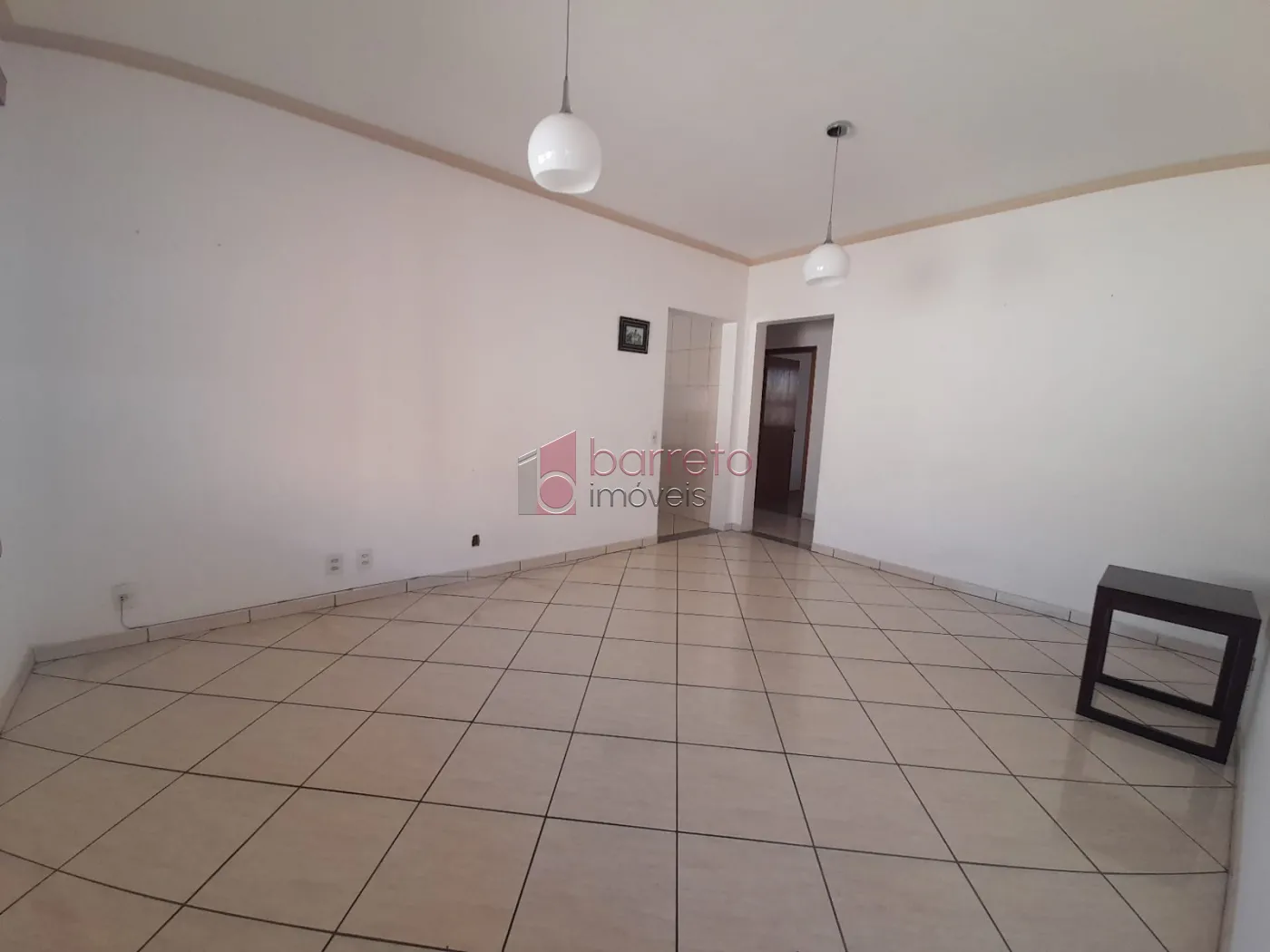 Comprar Casa / Padrão em Jundiaí R$ 985.000,00 - Foto 3