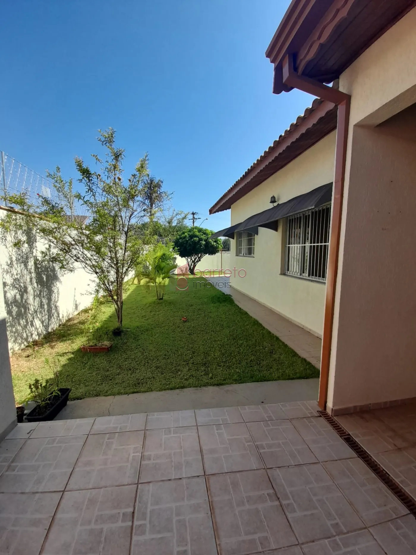 Comprar Casa / Padrão em Jundiaí R$ 985.000,00 - Foto 1